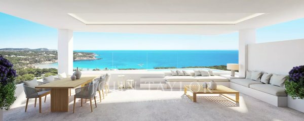 4-Bedroom Apartment in Cala Llenya — photo 5