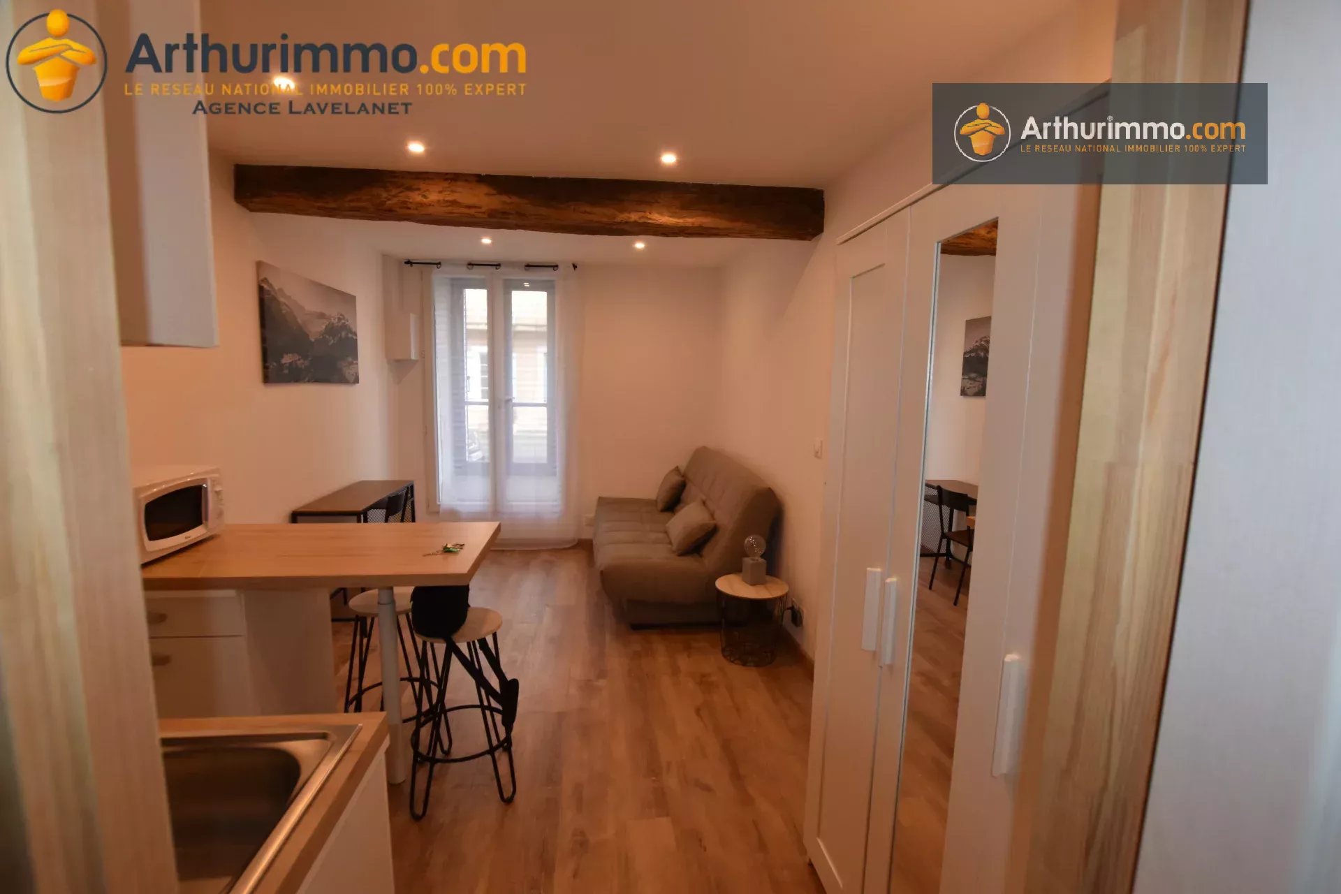 Agence immobilière de 