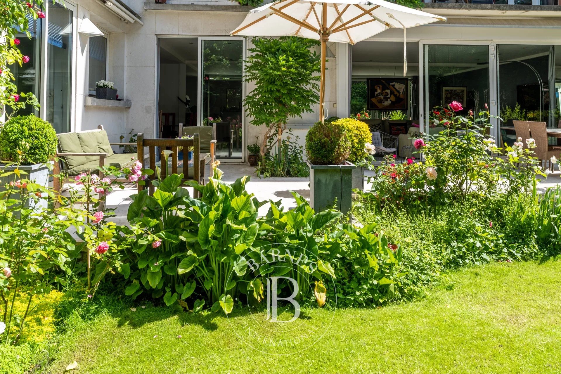 Daire Neuilly-sur-Seine - picture 25 title=
