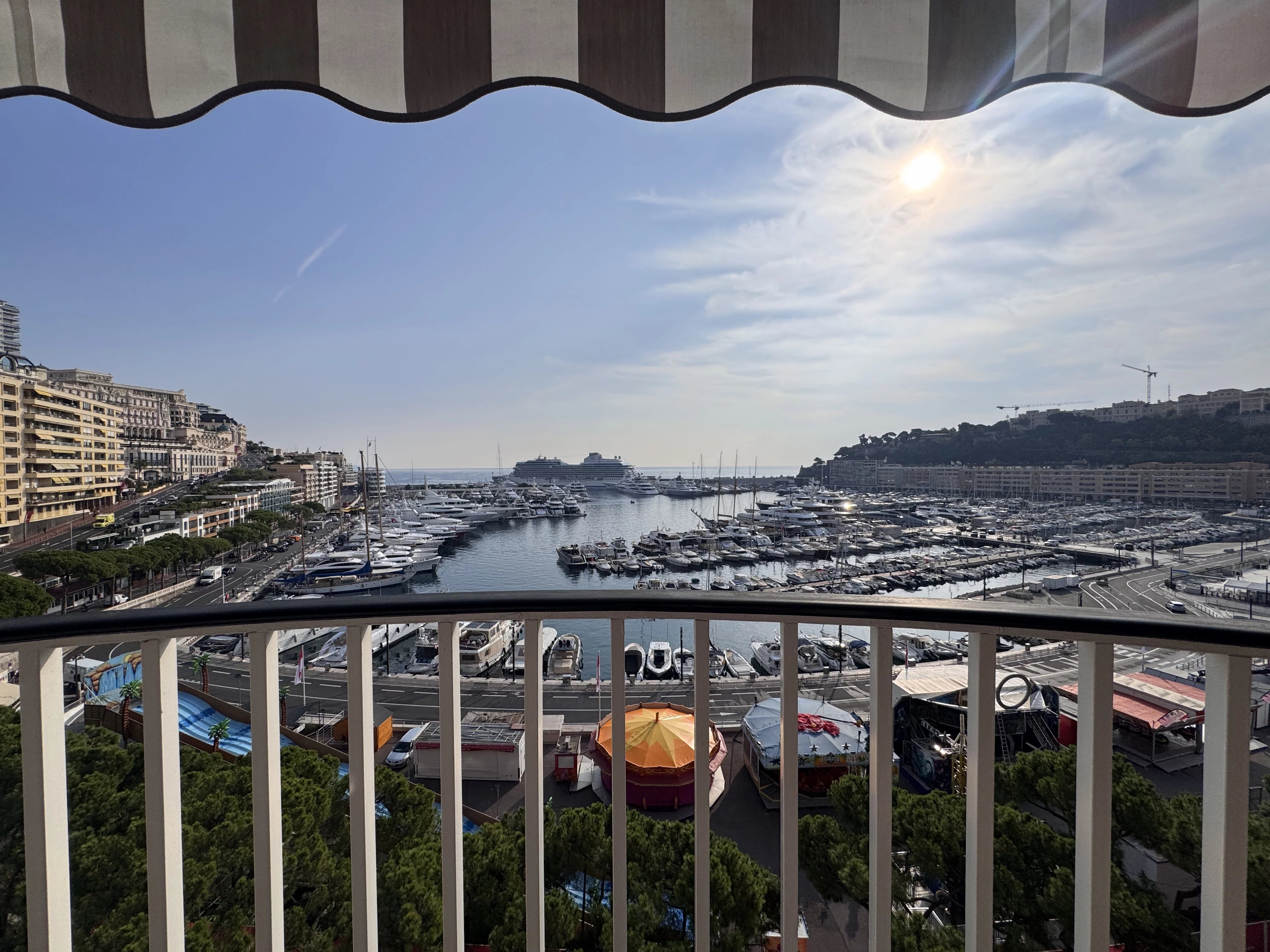 Prime Location in the Heart of Monaco – Front Row Grand Prix View