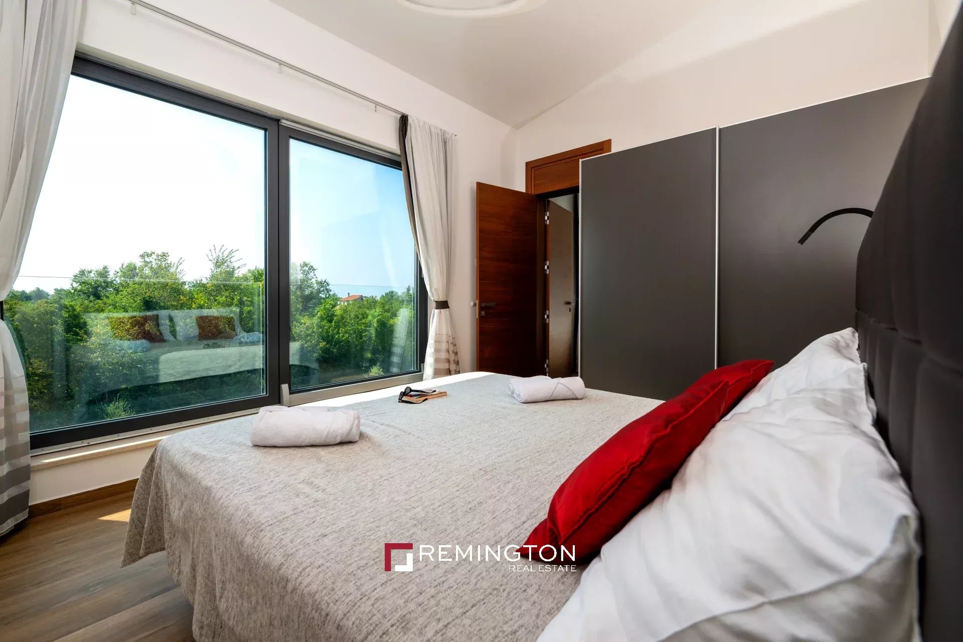 Villa/Townhouse's Image 35