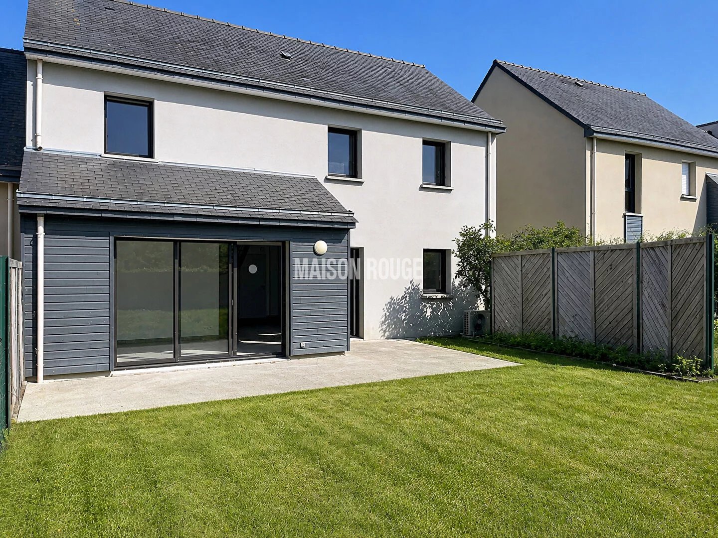 Saint Briac Sur Mer :Maison  jardin plein sud au calme proche centre
