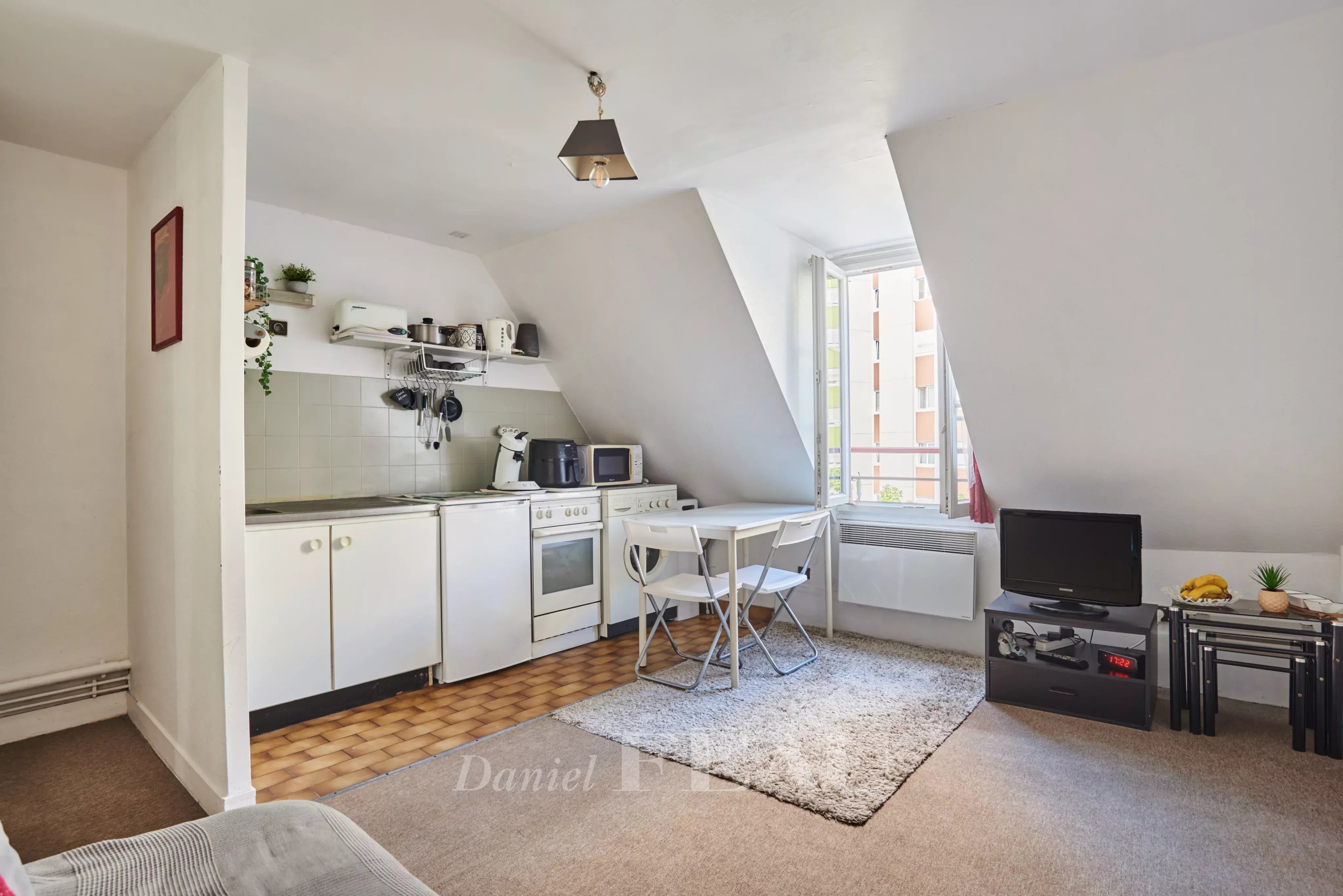 Sale Apartment Paris 14th