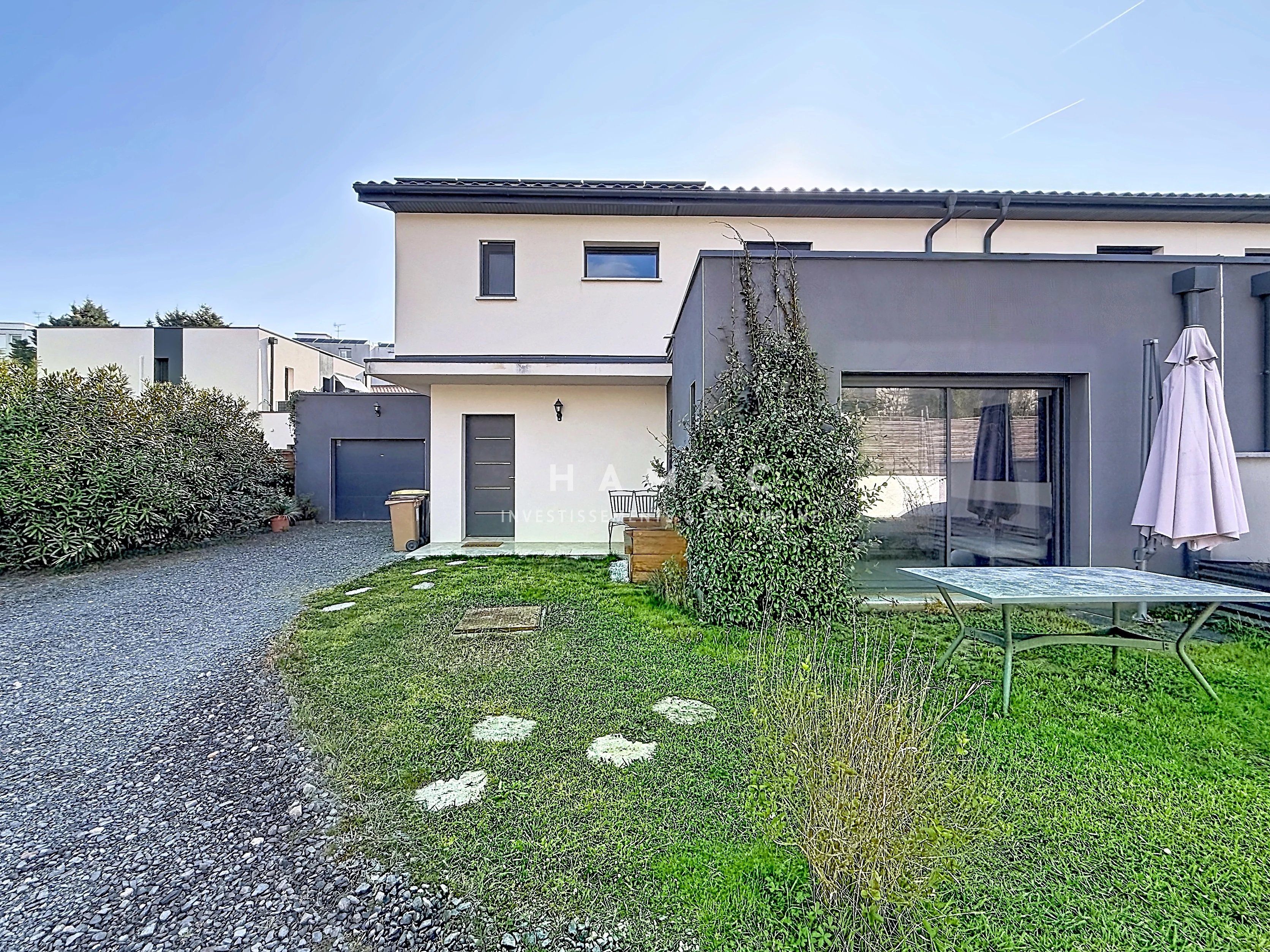Agence immobilière de 