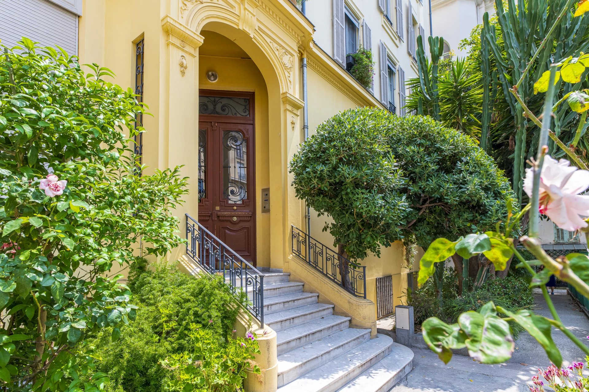 Agence immobilière de JOHN ROYCE