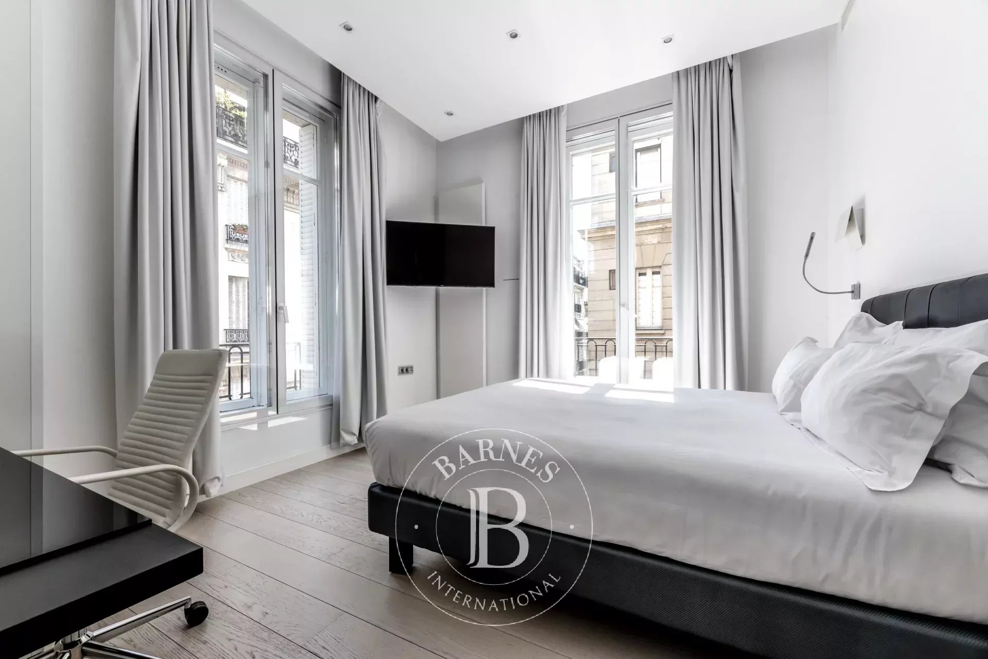 Paris  - Apartment 9 Bedrooms - picture 15