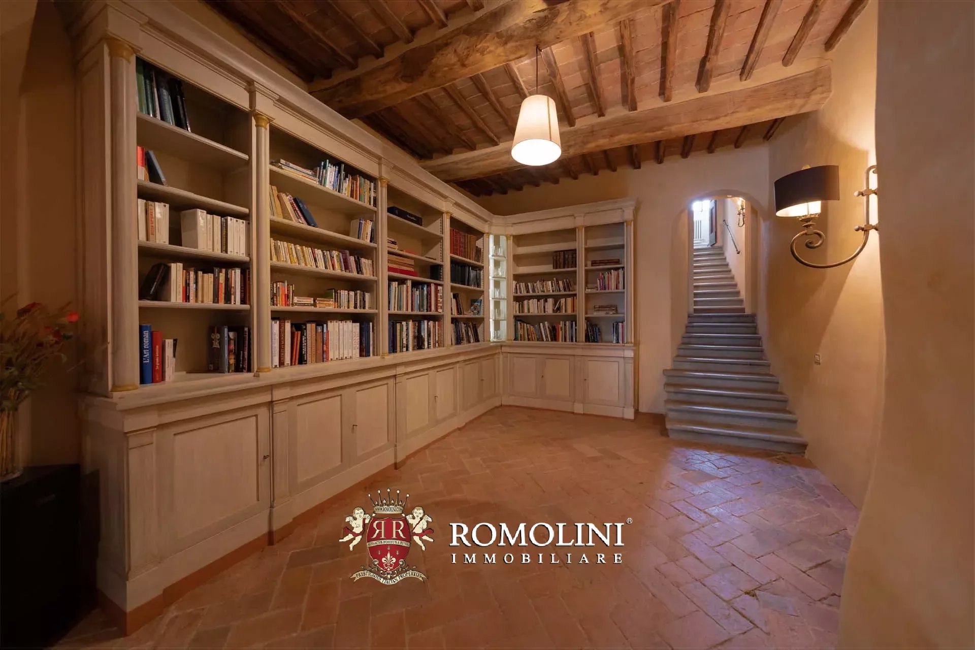 30 Bedroom Villa/Townhouse's Image 44