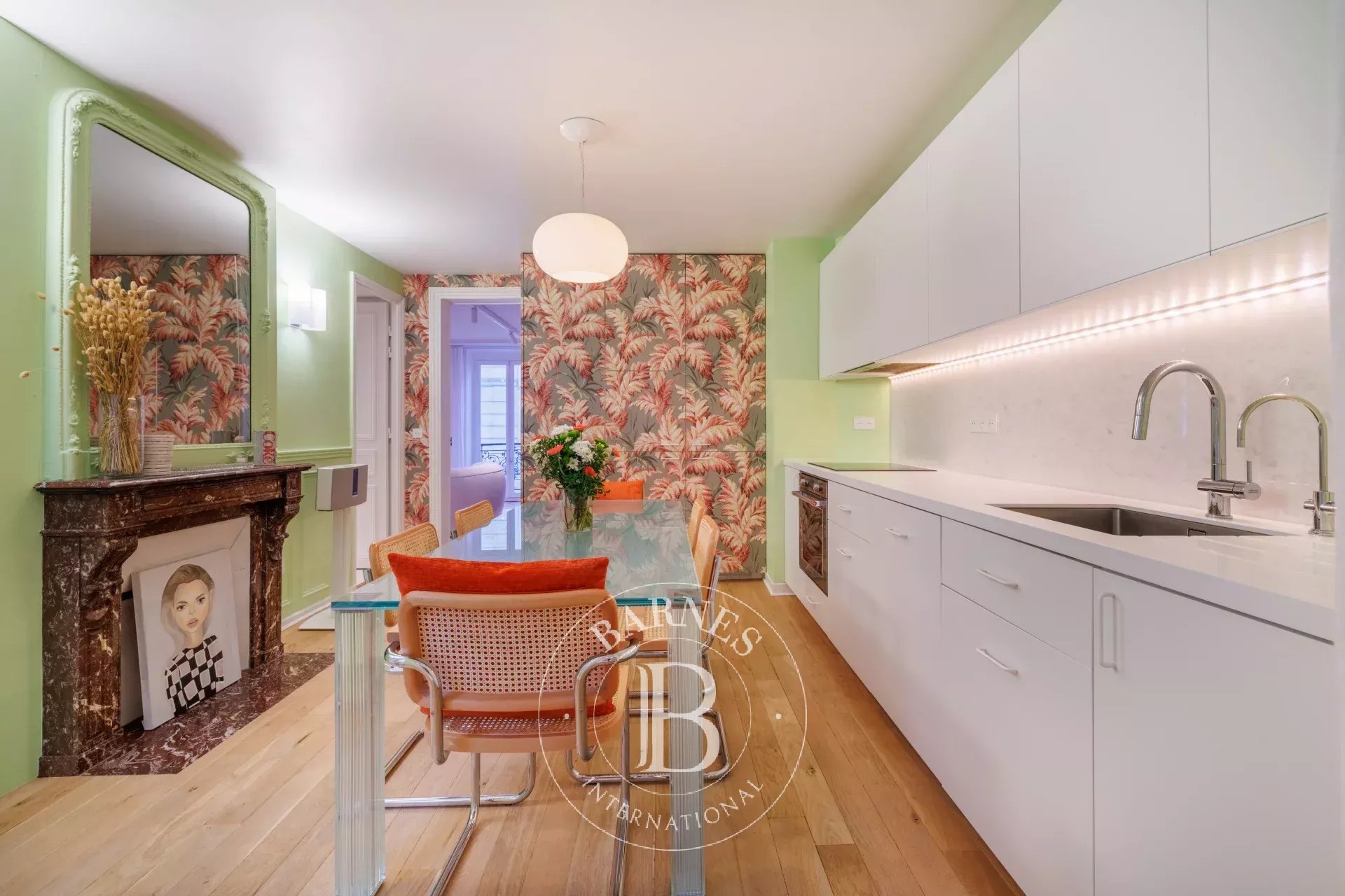 Daire Paris 3ème - picture 14