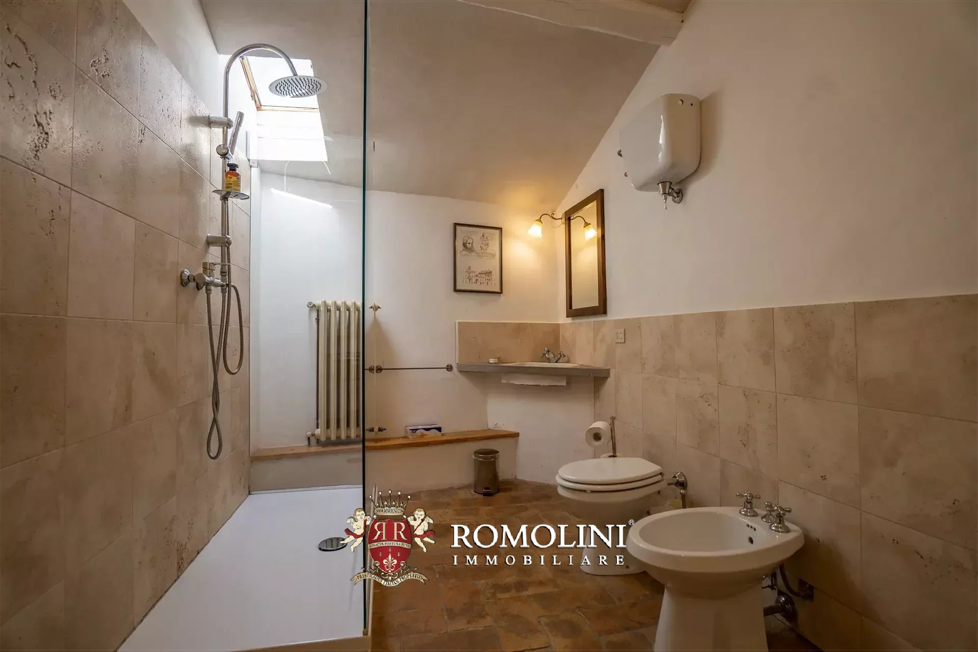 10 Bedroom Villa/Townhouse's Image 110