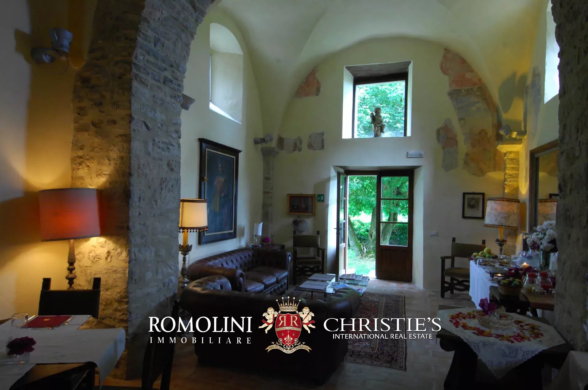 18 Bedroom Villa/Townhouse's Image 28