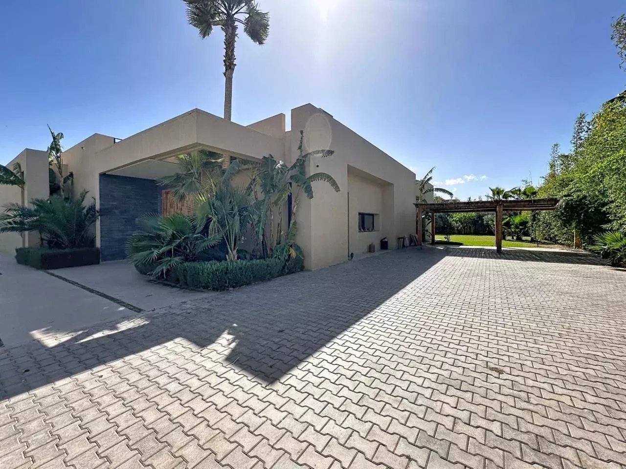 4 Bedroom Villa/Townhouse's Image 26