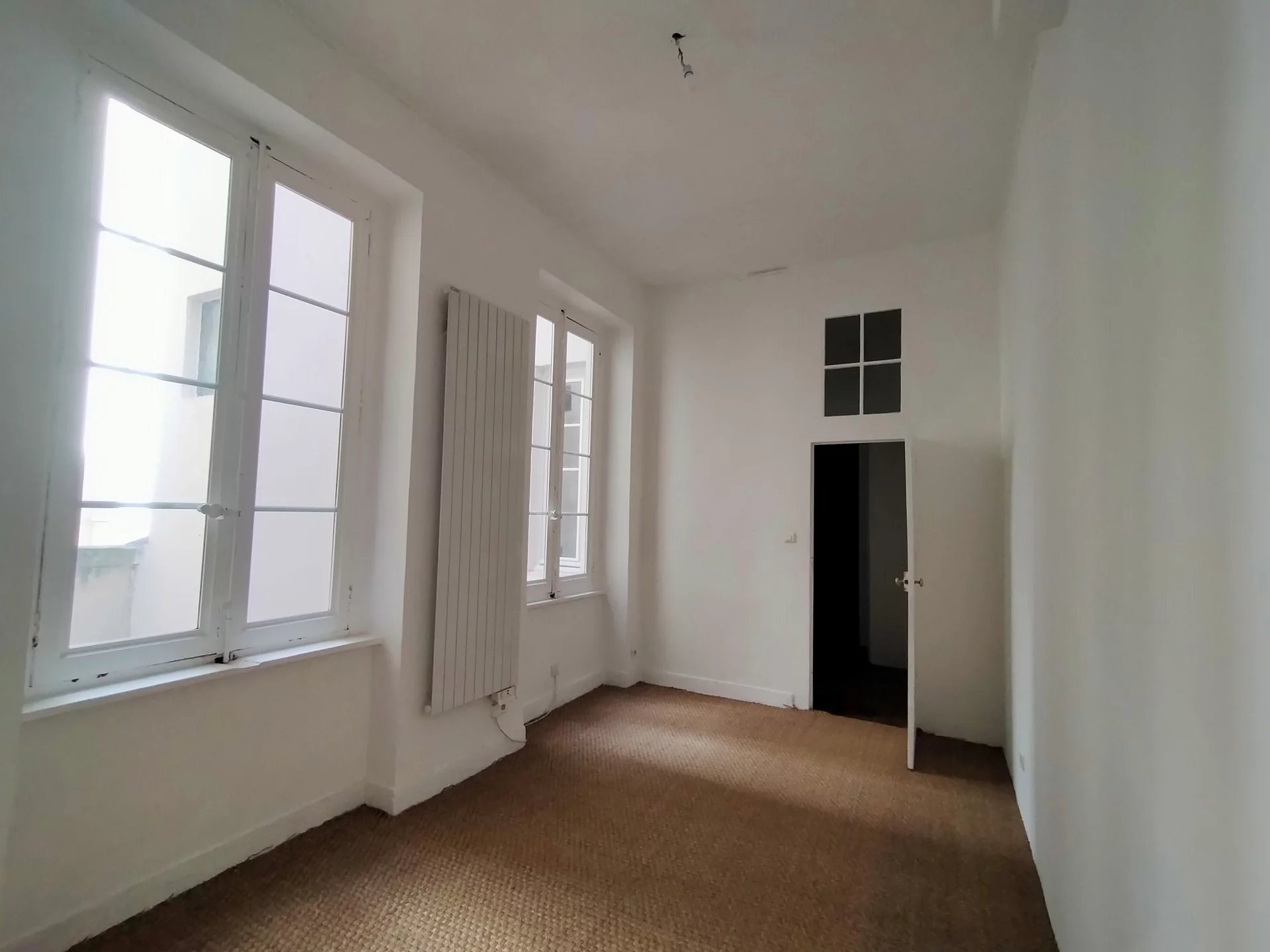 86189242 Location Lyon 6ème