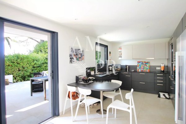 Beautiful new contemporary villa, Le cannet — photo 7