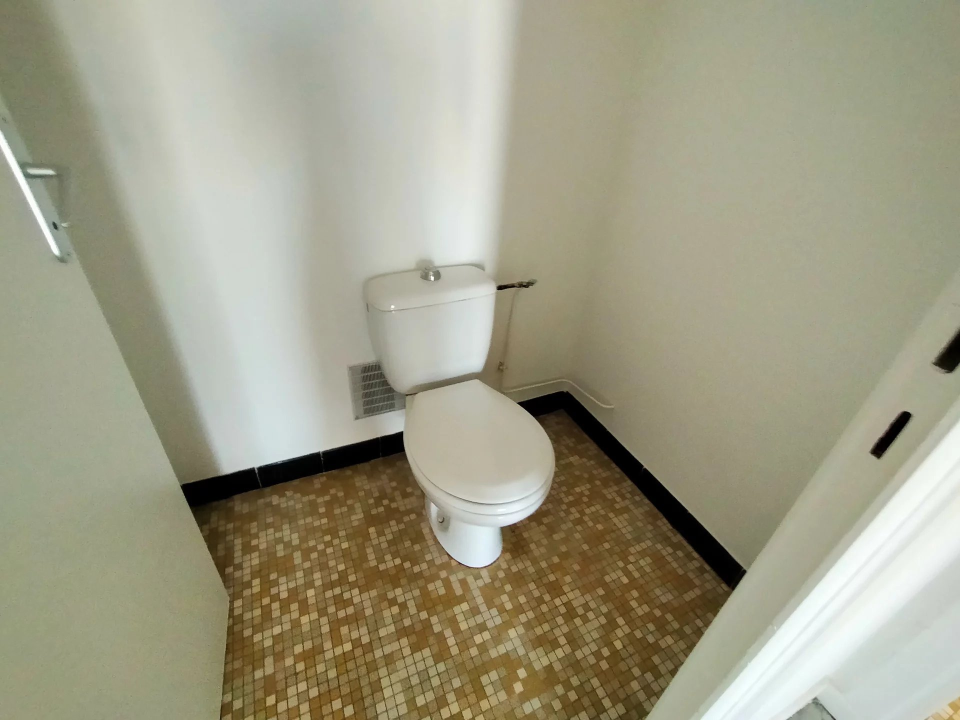 82372903 Location Lyon 9ème