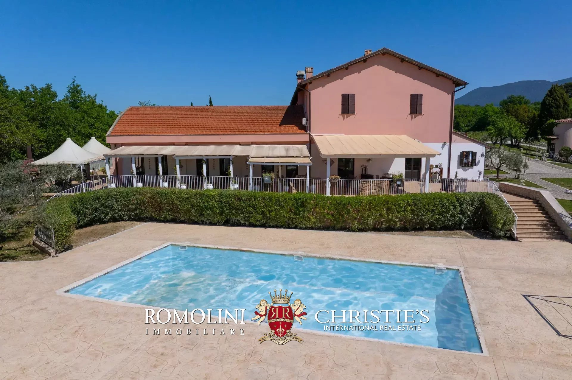 35 Bedroom Villa/Townhouse's Image 39