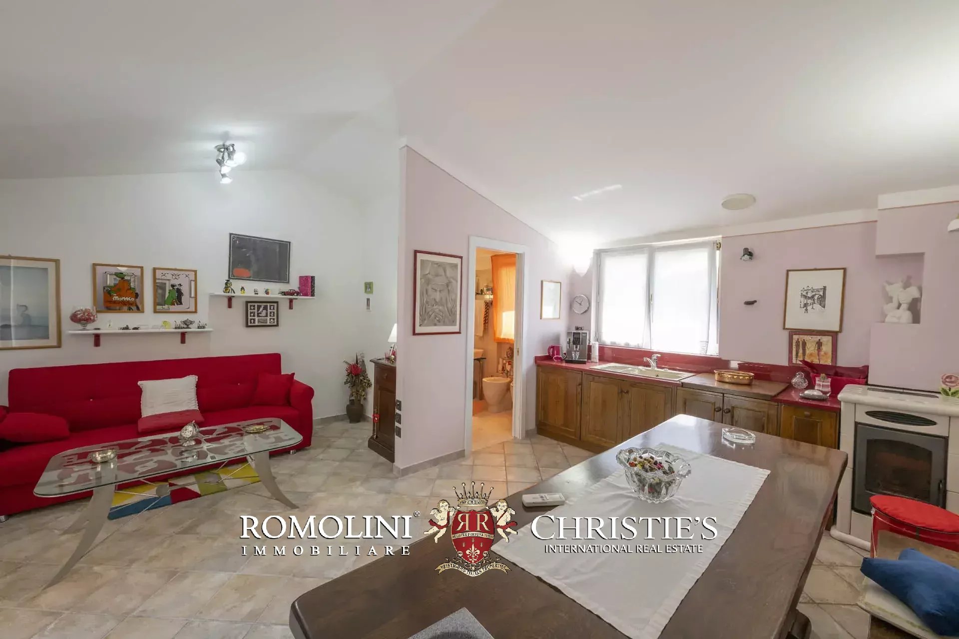 3 Bedroom Villa/Townhouse's Image 37