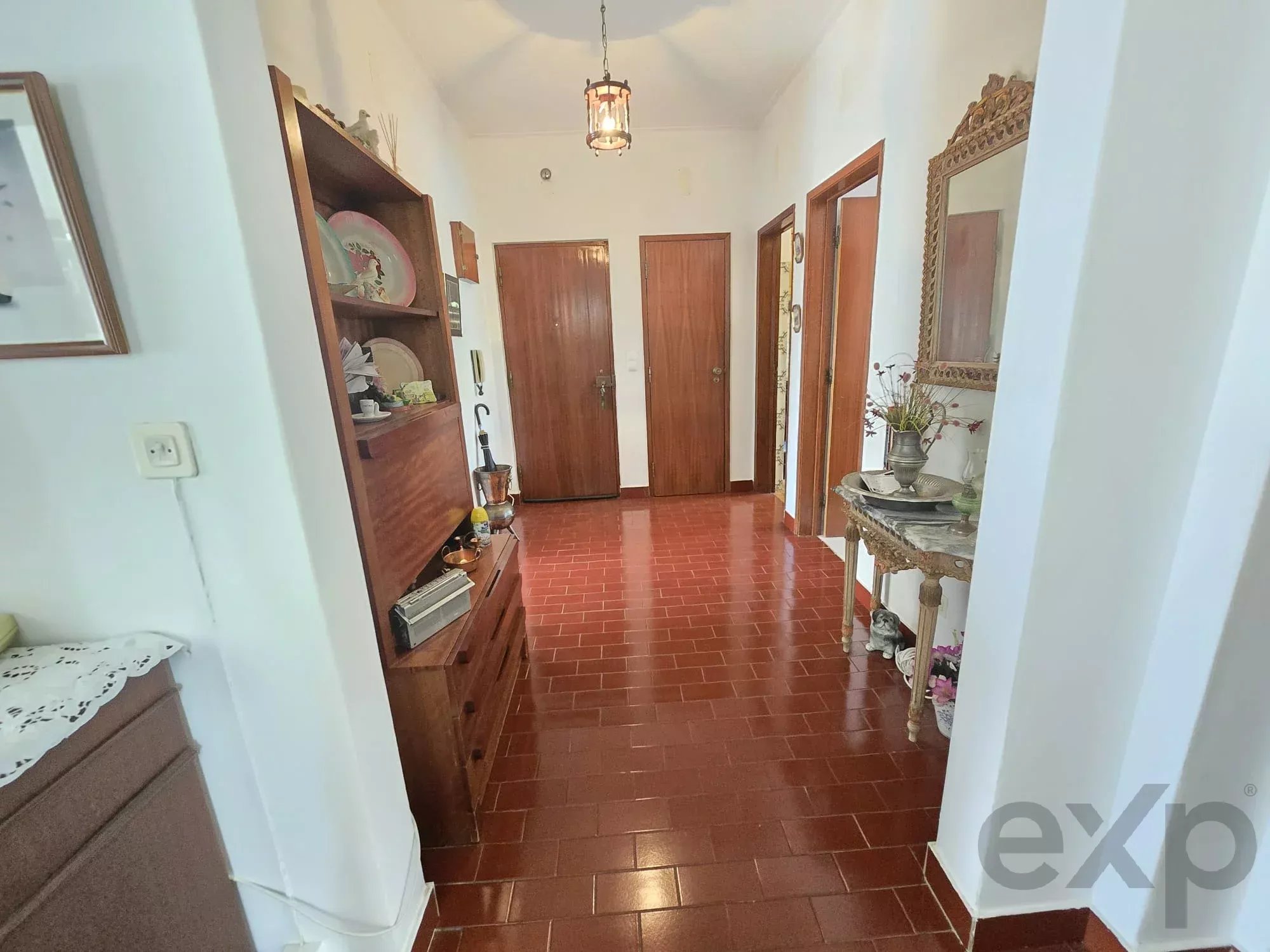 T3 with the possibility of duplex and basement with huge potential – high ground floor, very bright 86904997 image 5