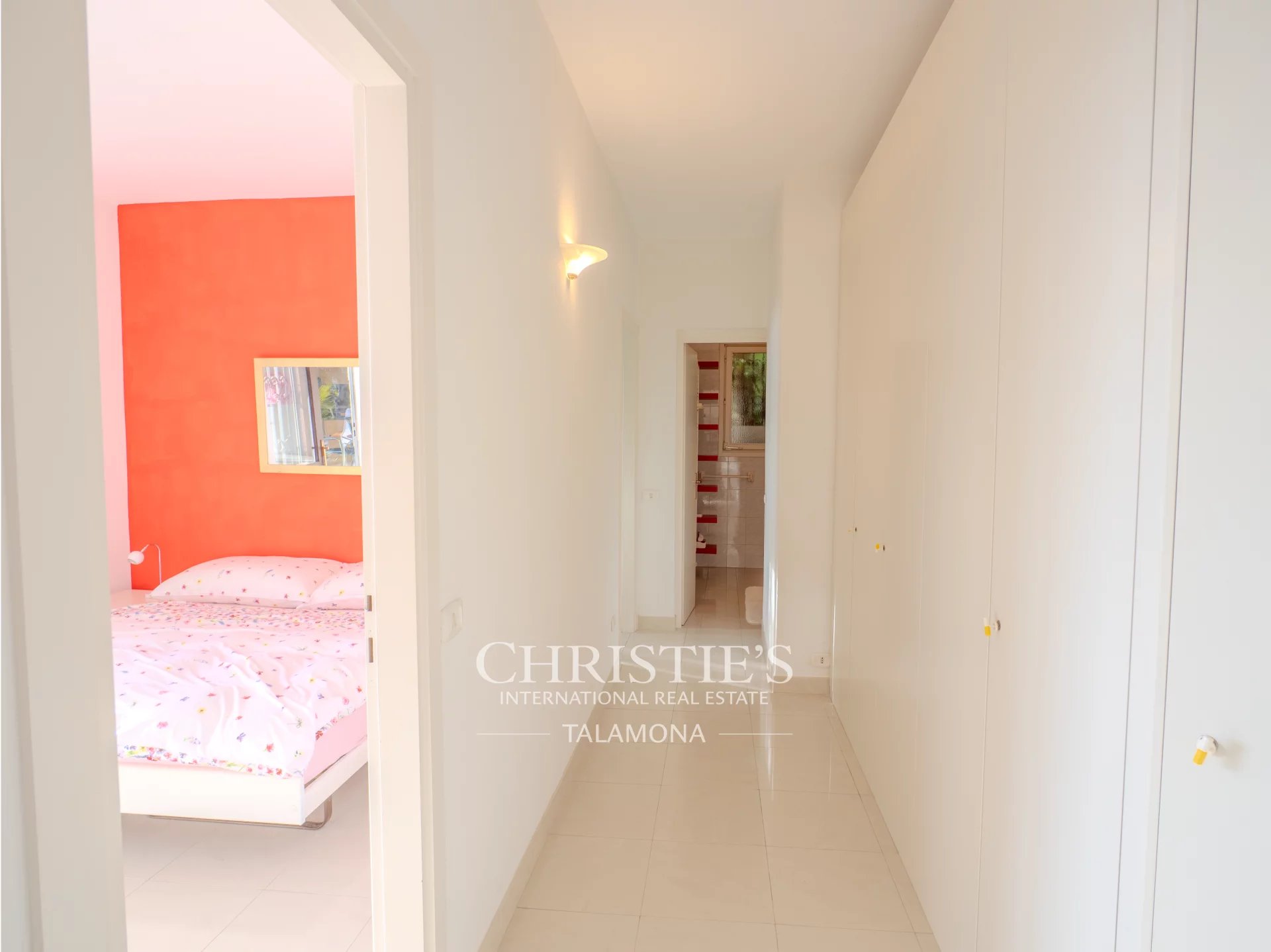 4 Bedroom Villa/Townhouse's Image 31