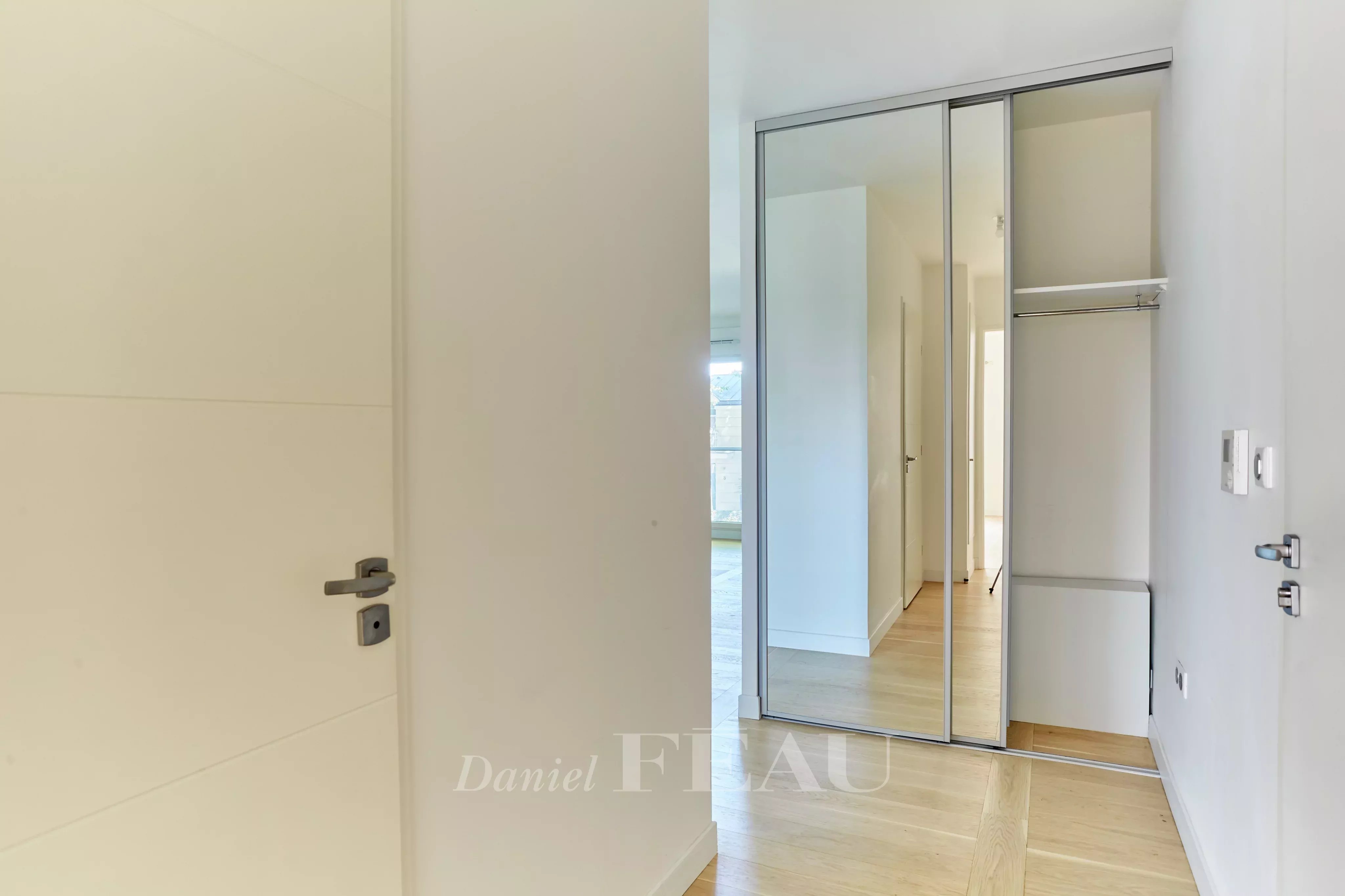 Rental Apartment Neuilly-sur-Seine