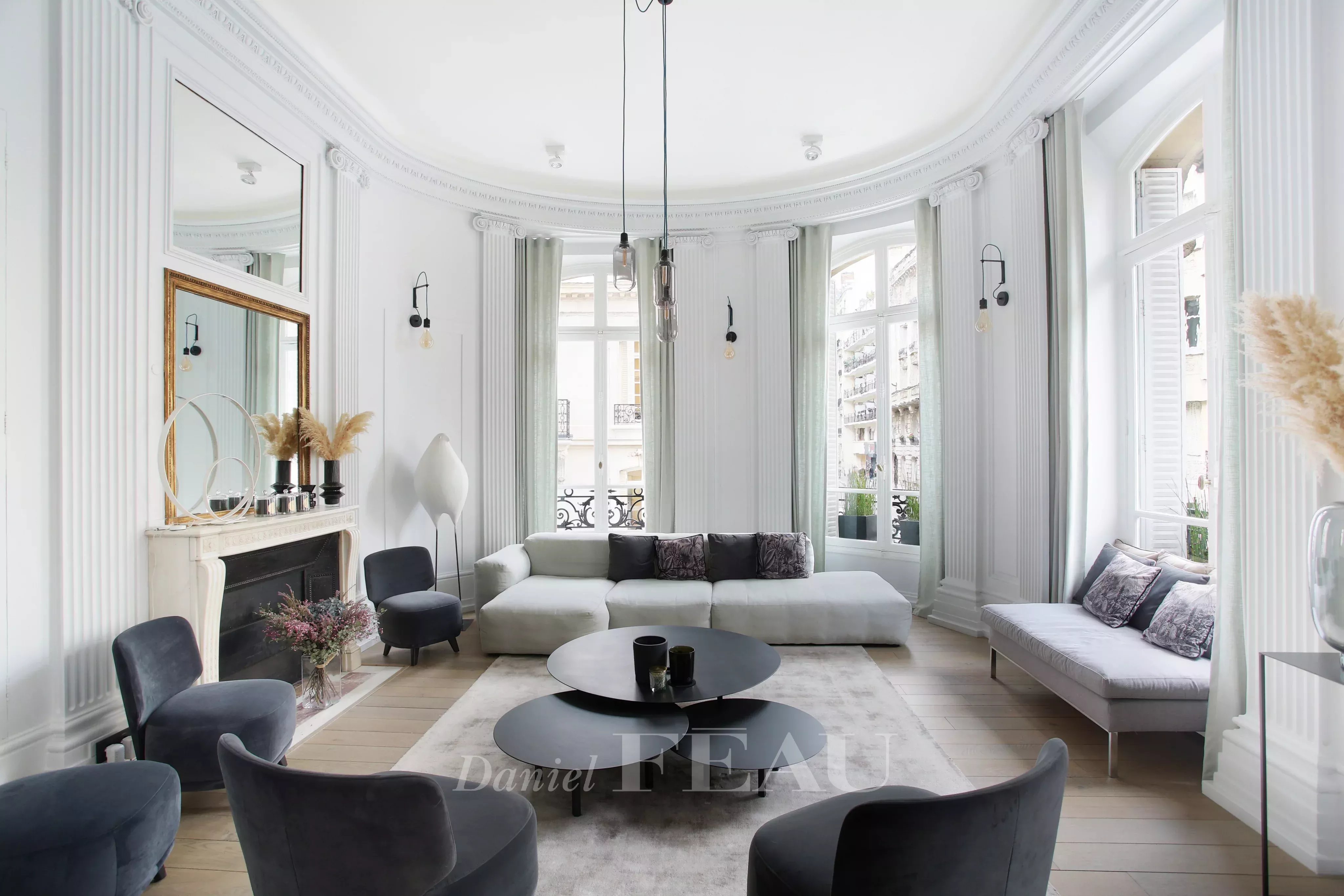 Sale Apartment Paris 16th