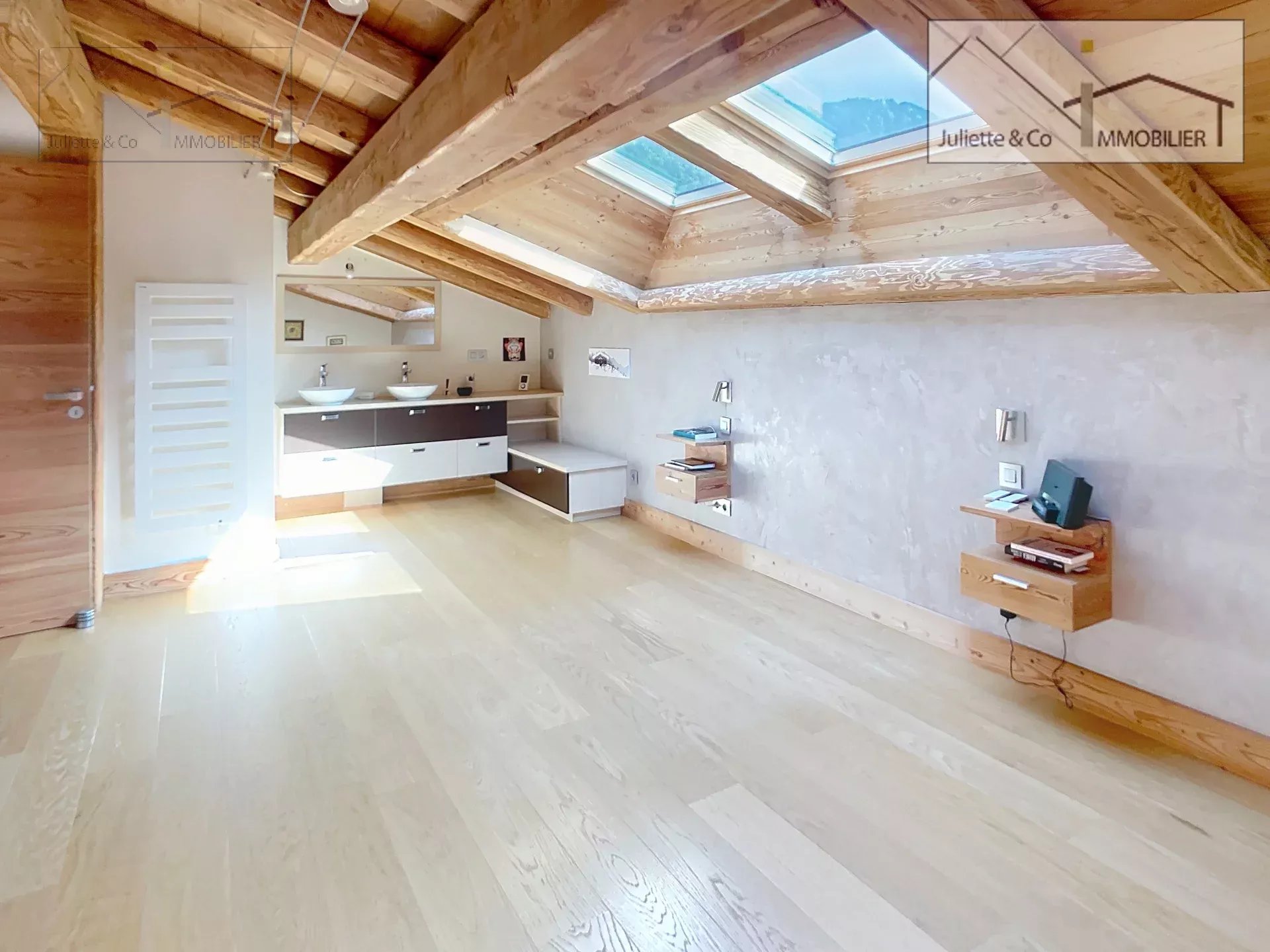 Photo of Charming Chalet for Sale in Chamonix-Mont-Blanc