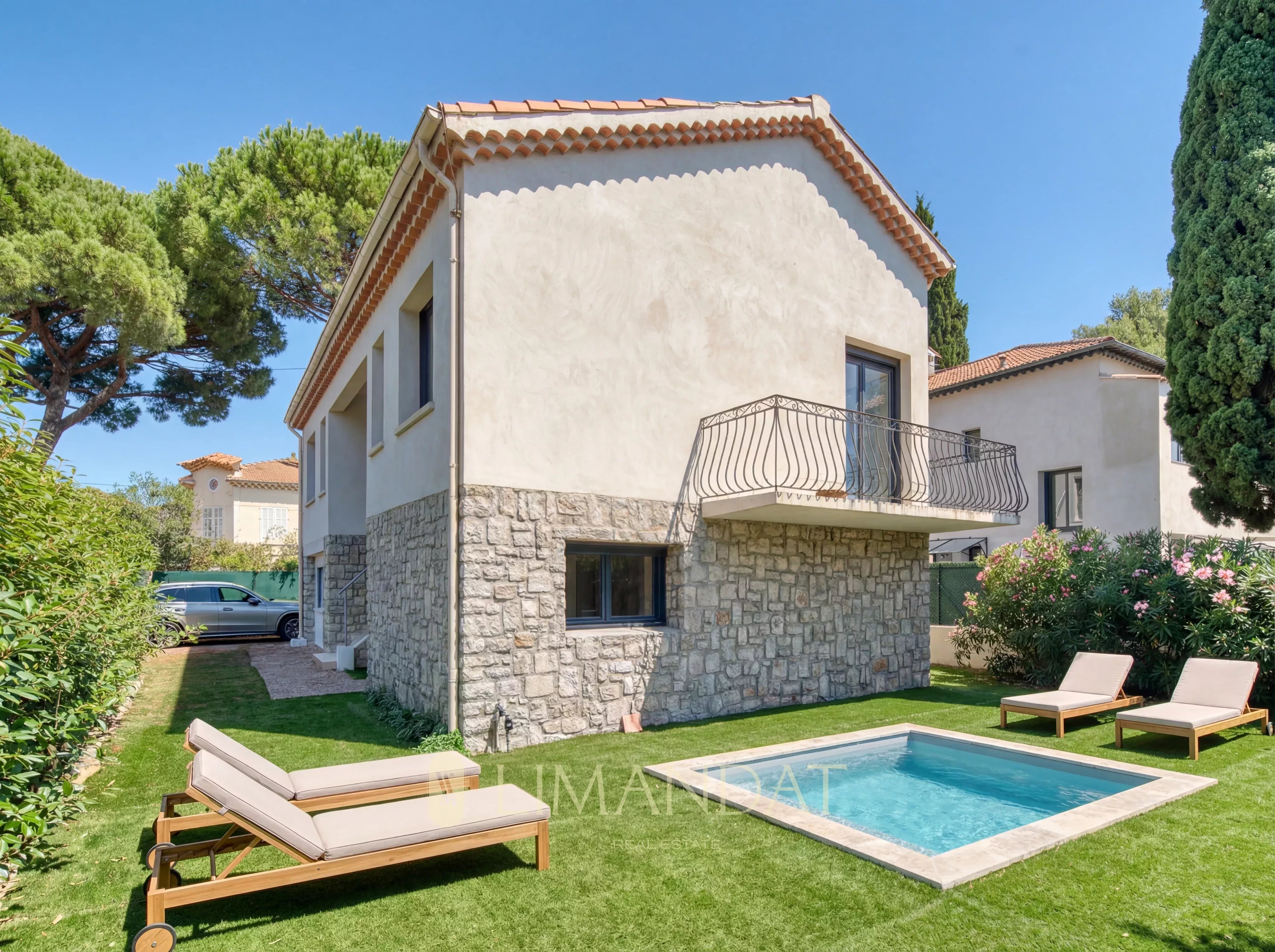 CANNES PETIT JUAS - MAISON RÉNOVÉE AVEC JARDIN