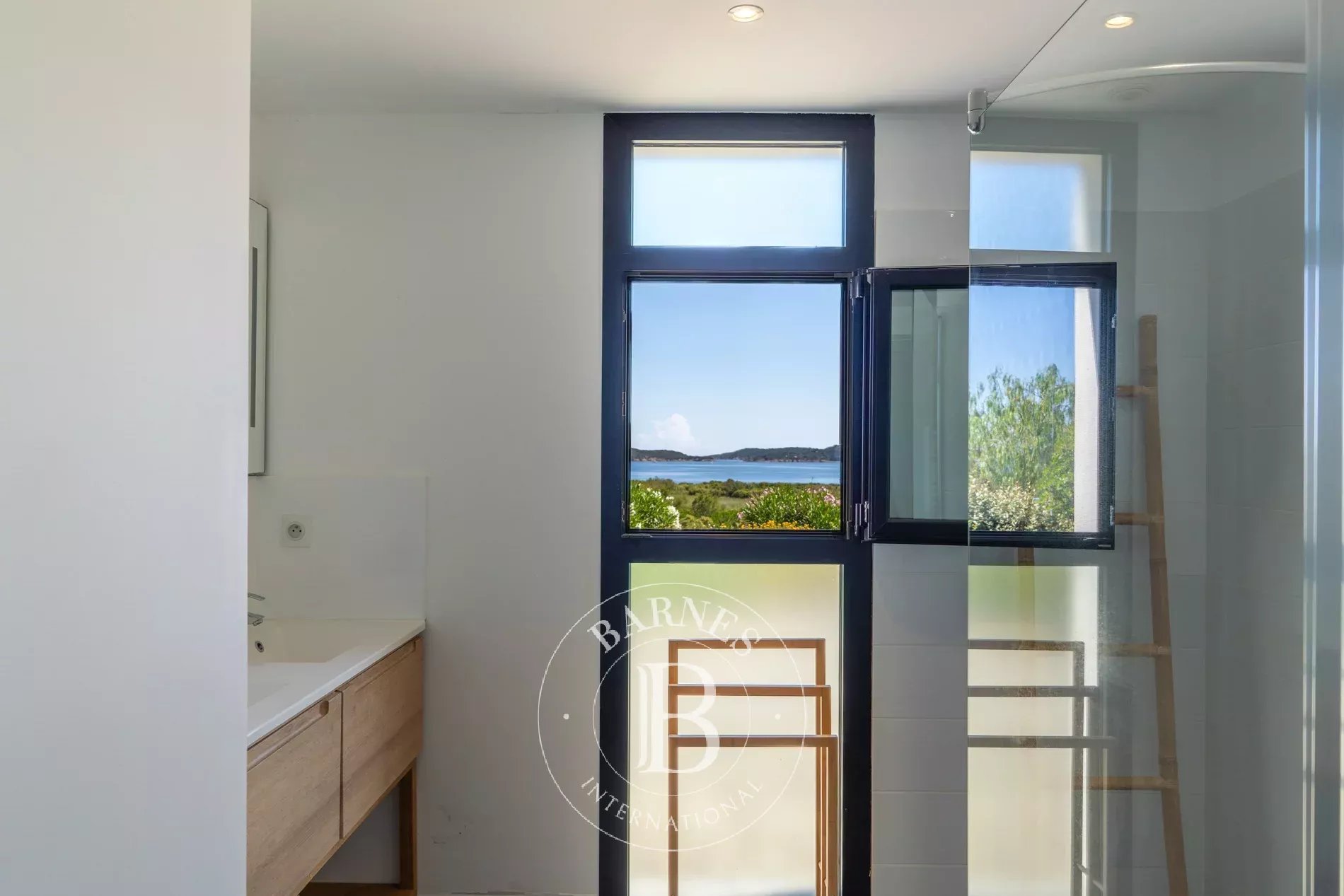 Sainte-Lucie-de-Porto-Vecchio  - Villa  4 Chambres - picture 11