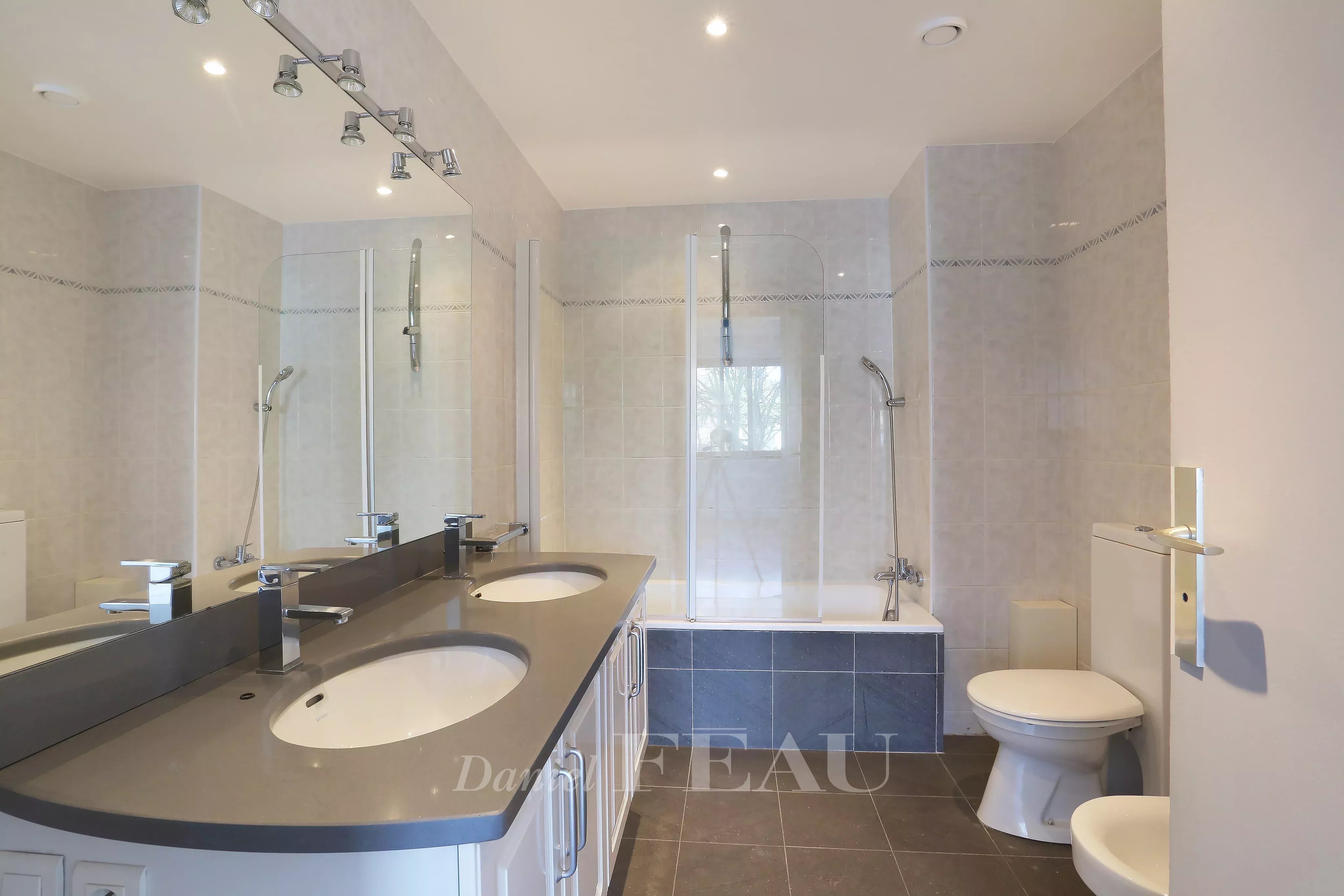 Location Appartement Neuilly-sur-Seine