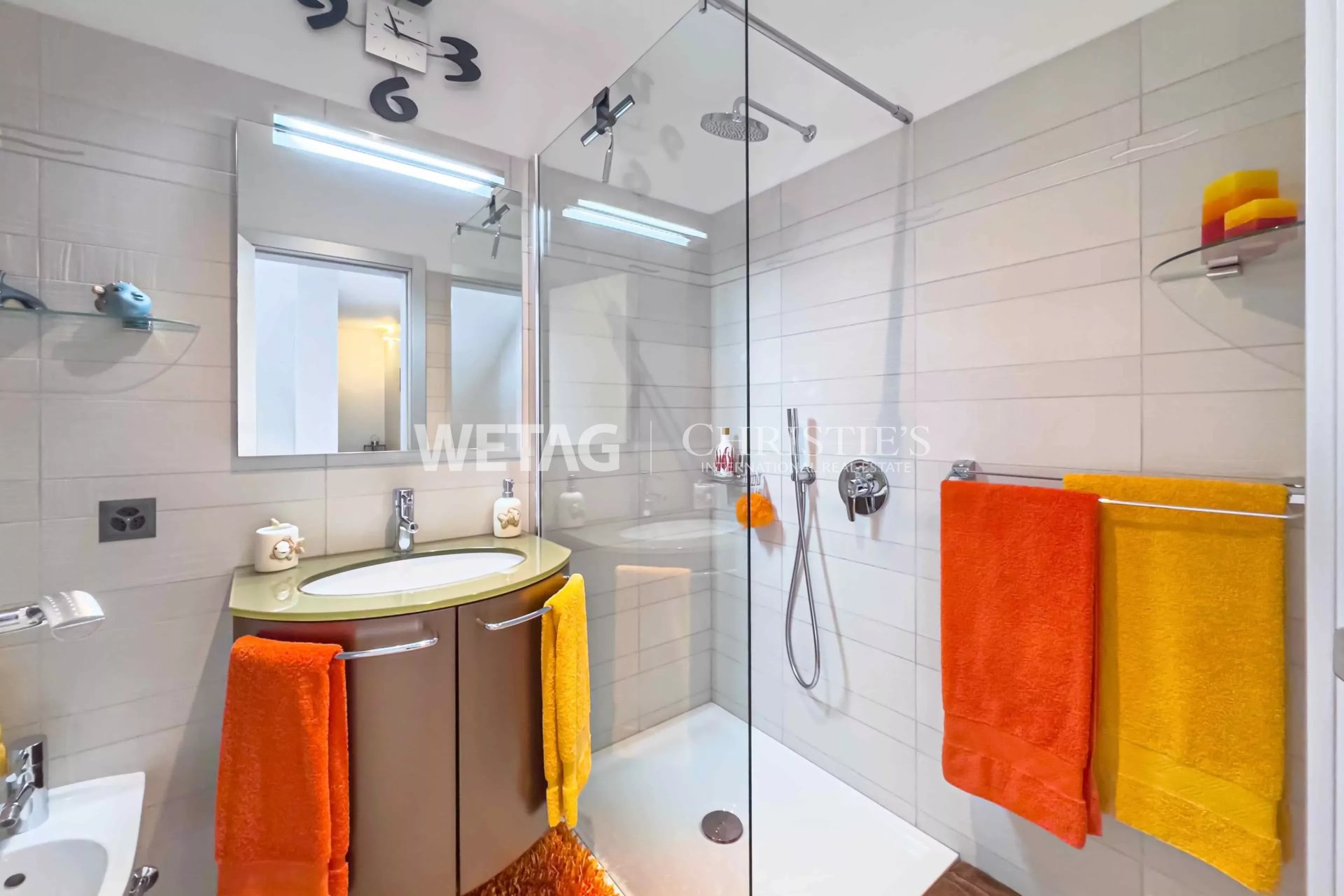 4 Bedroom Villa/Townhouse's Image 8