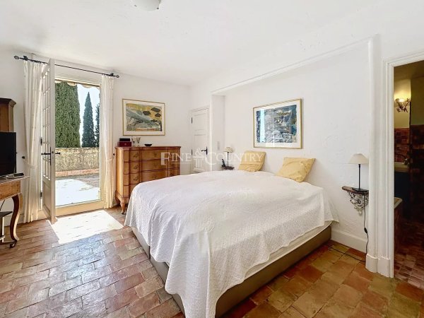 Exceptional property for sale in Tourrettes sur Loup — photo 7