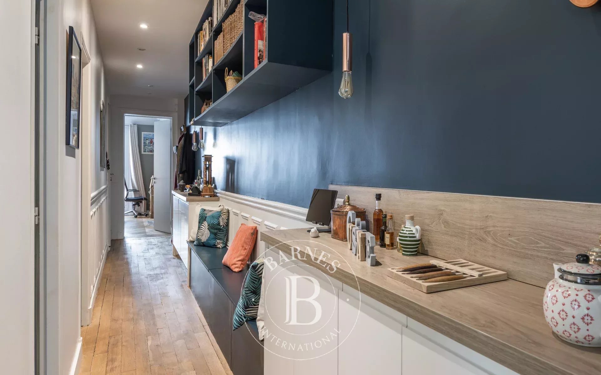 Daire Paris 18ème - picture 11