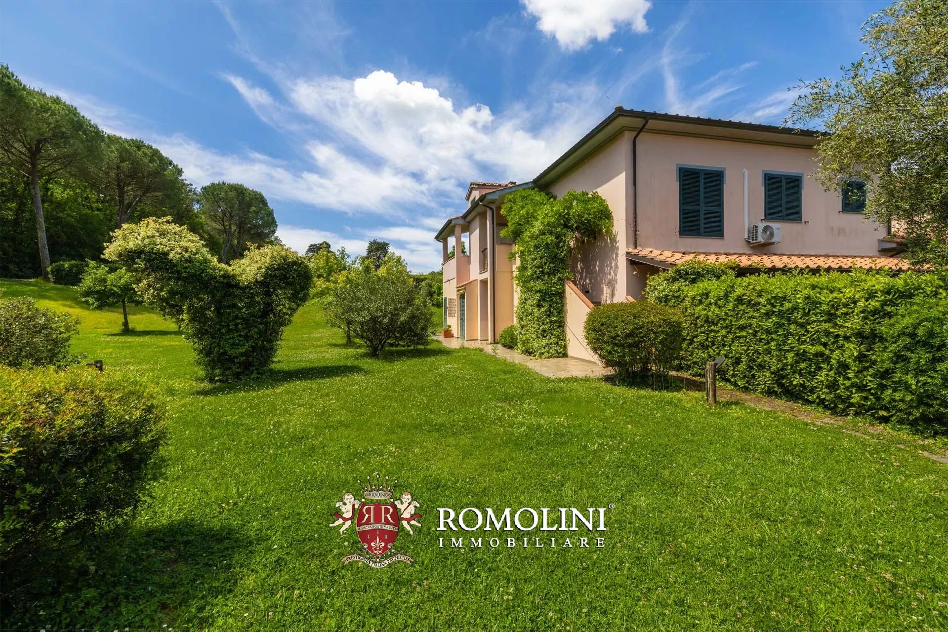 44 Bedroom Villa/Townhouse's Image 62