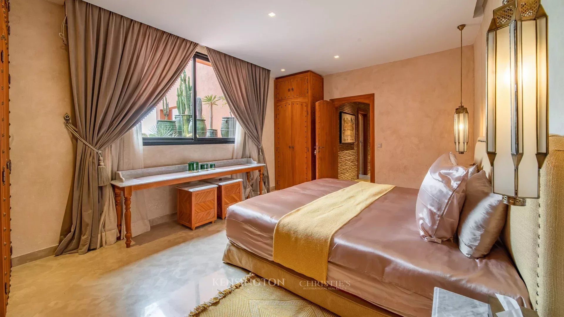 5 Bedroom Villa/Townhouse's Image 18