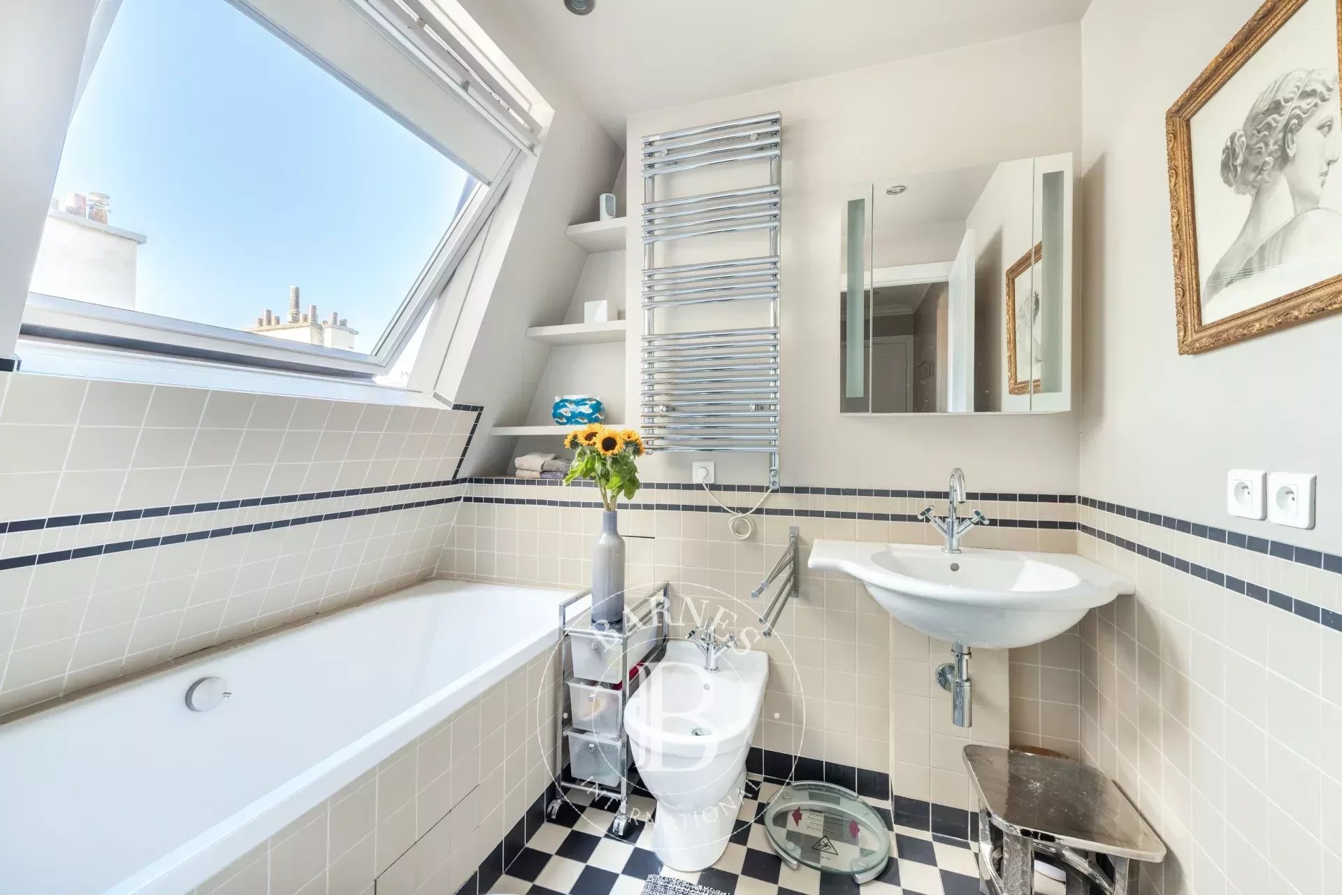 Daire Paris 4ème - picture 12