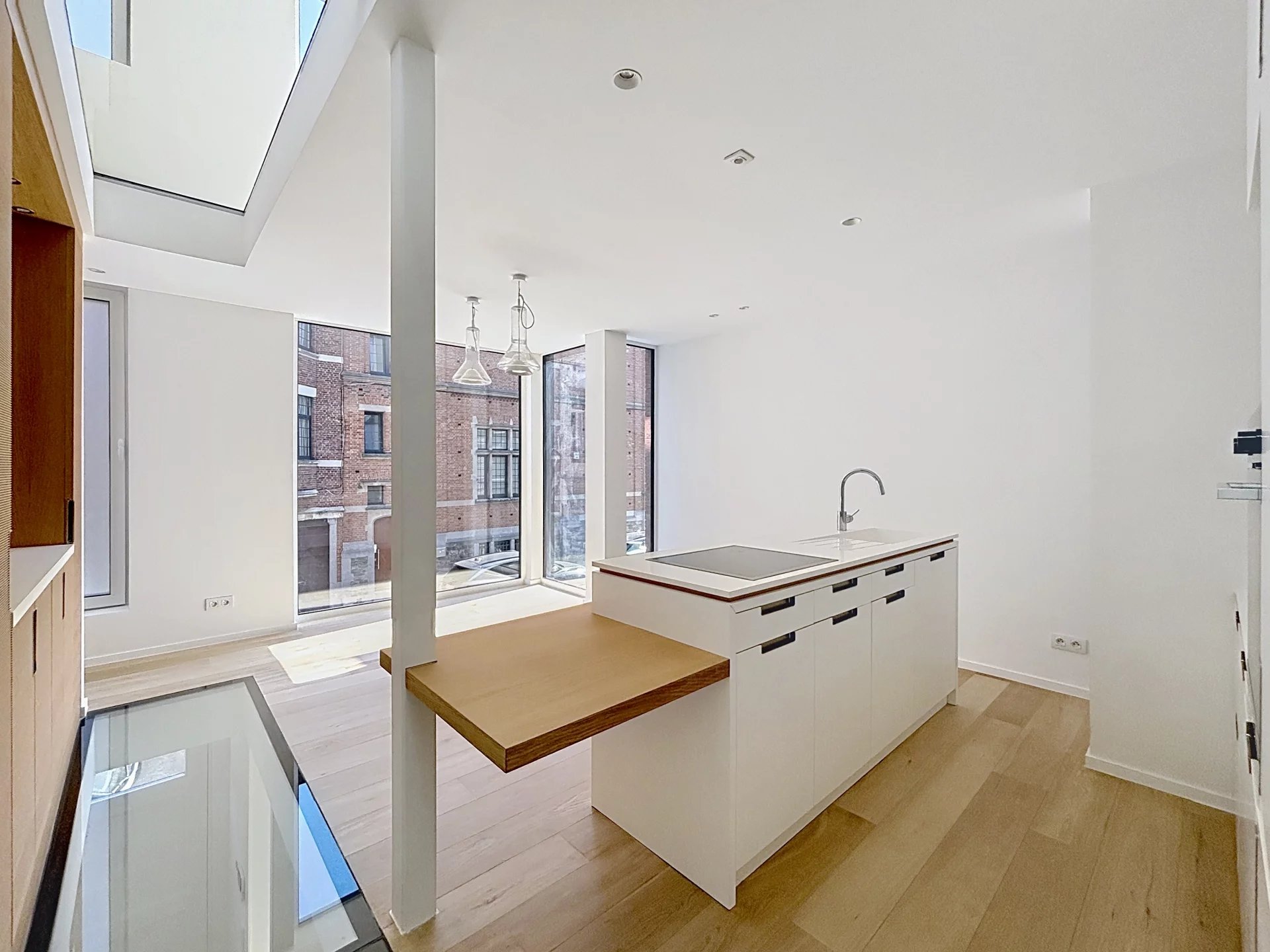 Maison neuve, terrasse et rooftop plein sud