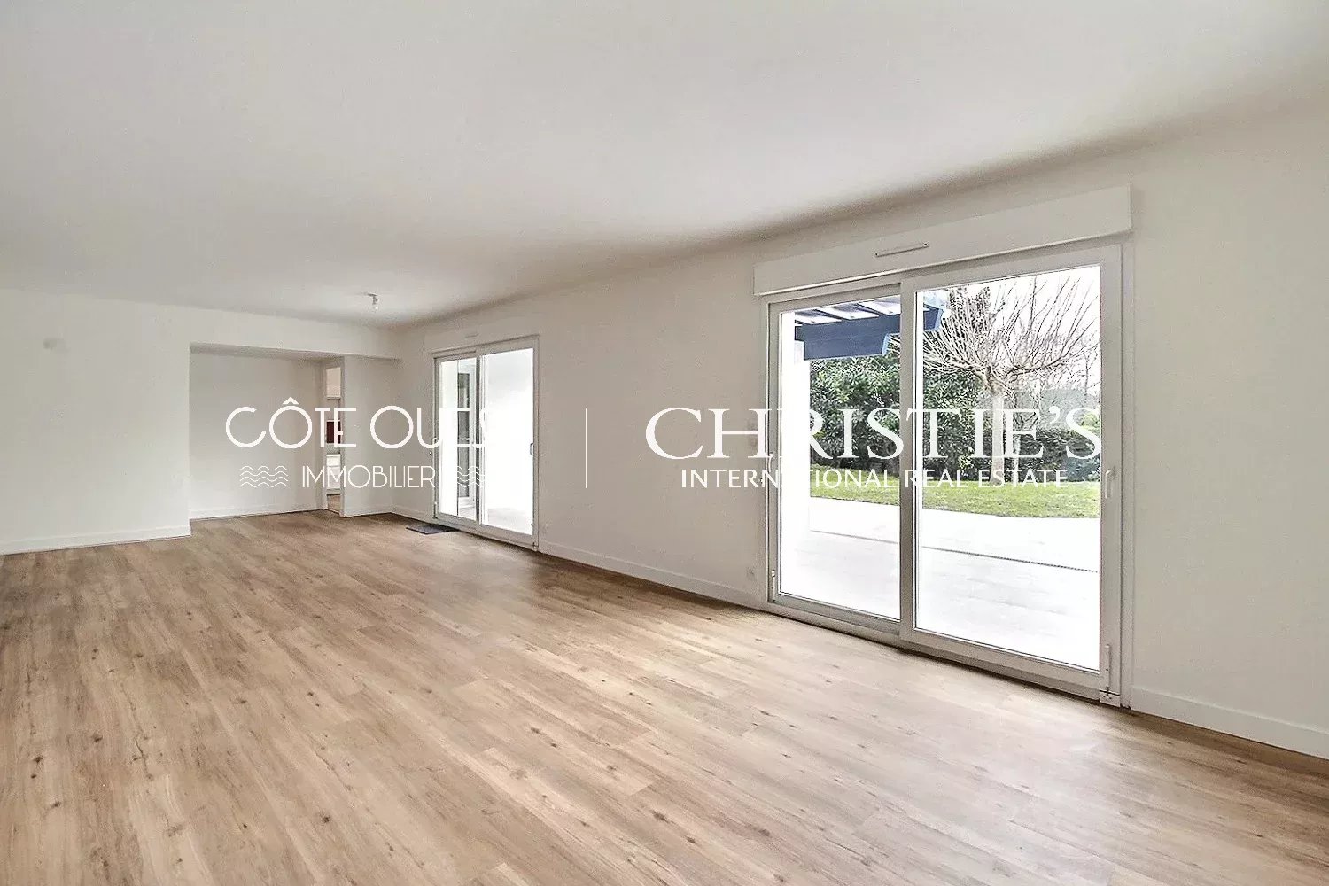 4 Bedroom Villa/Townhouse's Image 6