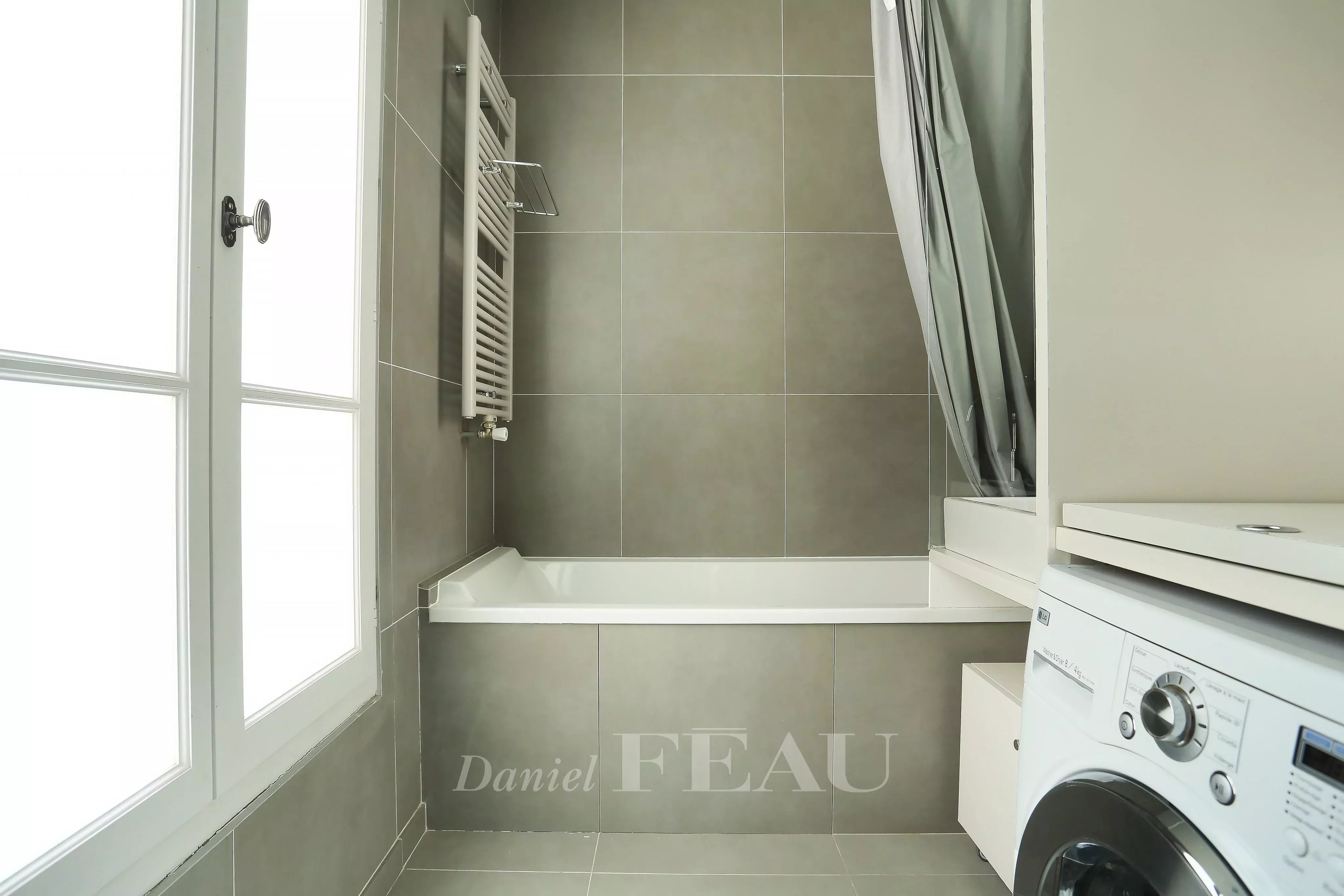 Location Appartement Paris 16ème
