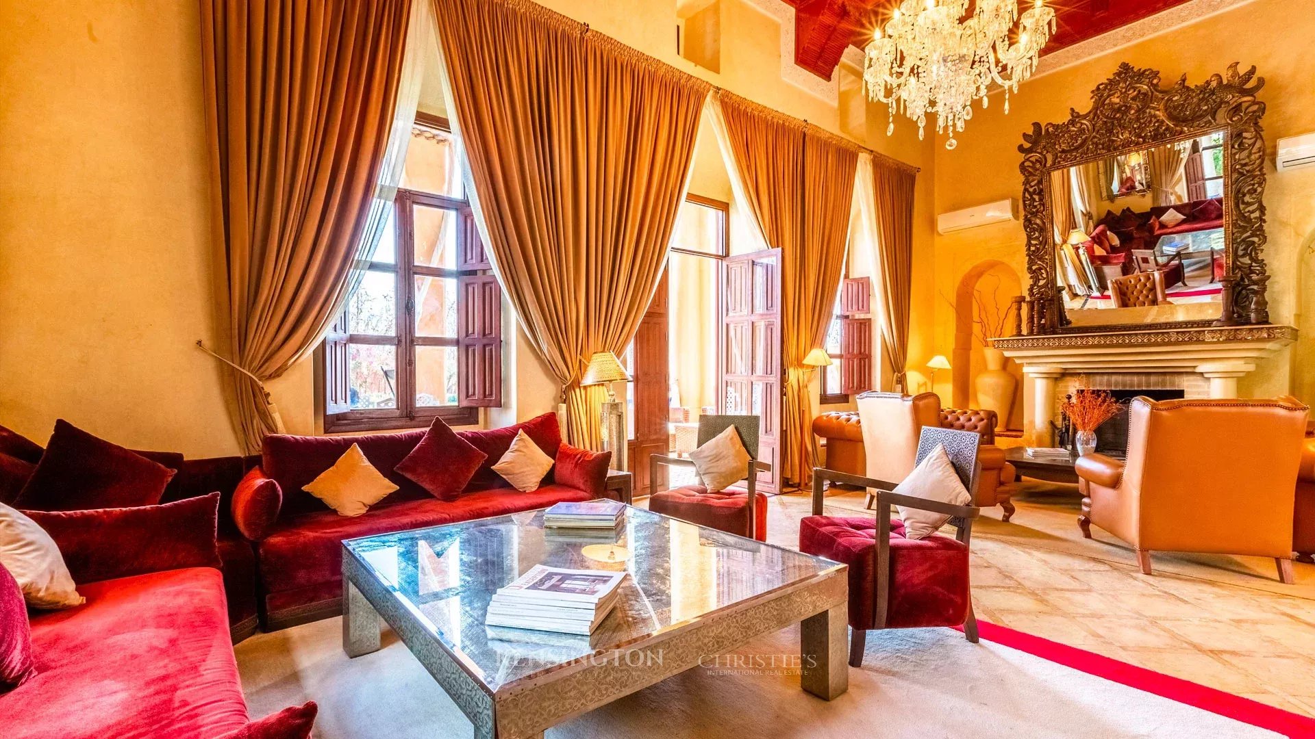 7 Bedroom Villa/Townhouse's Image 38