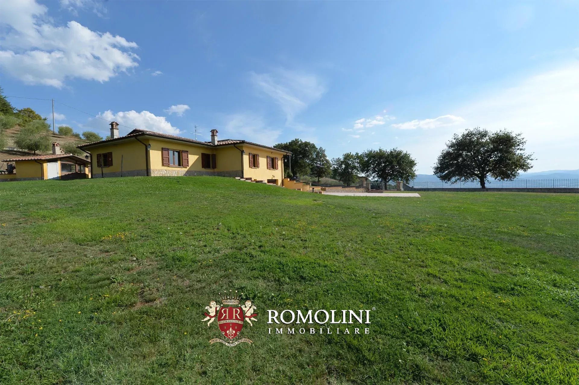 3 Bedroom Villa/Townhouse's Image 14