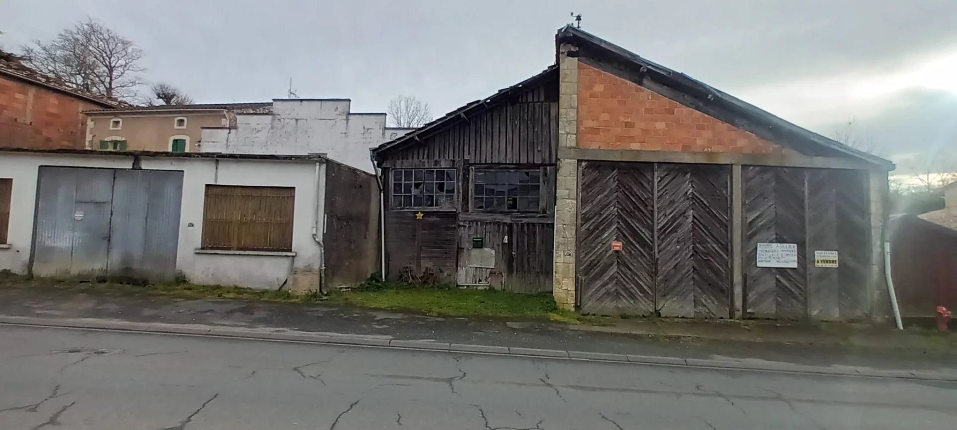 Vente Atelier Monbahus