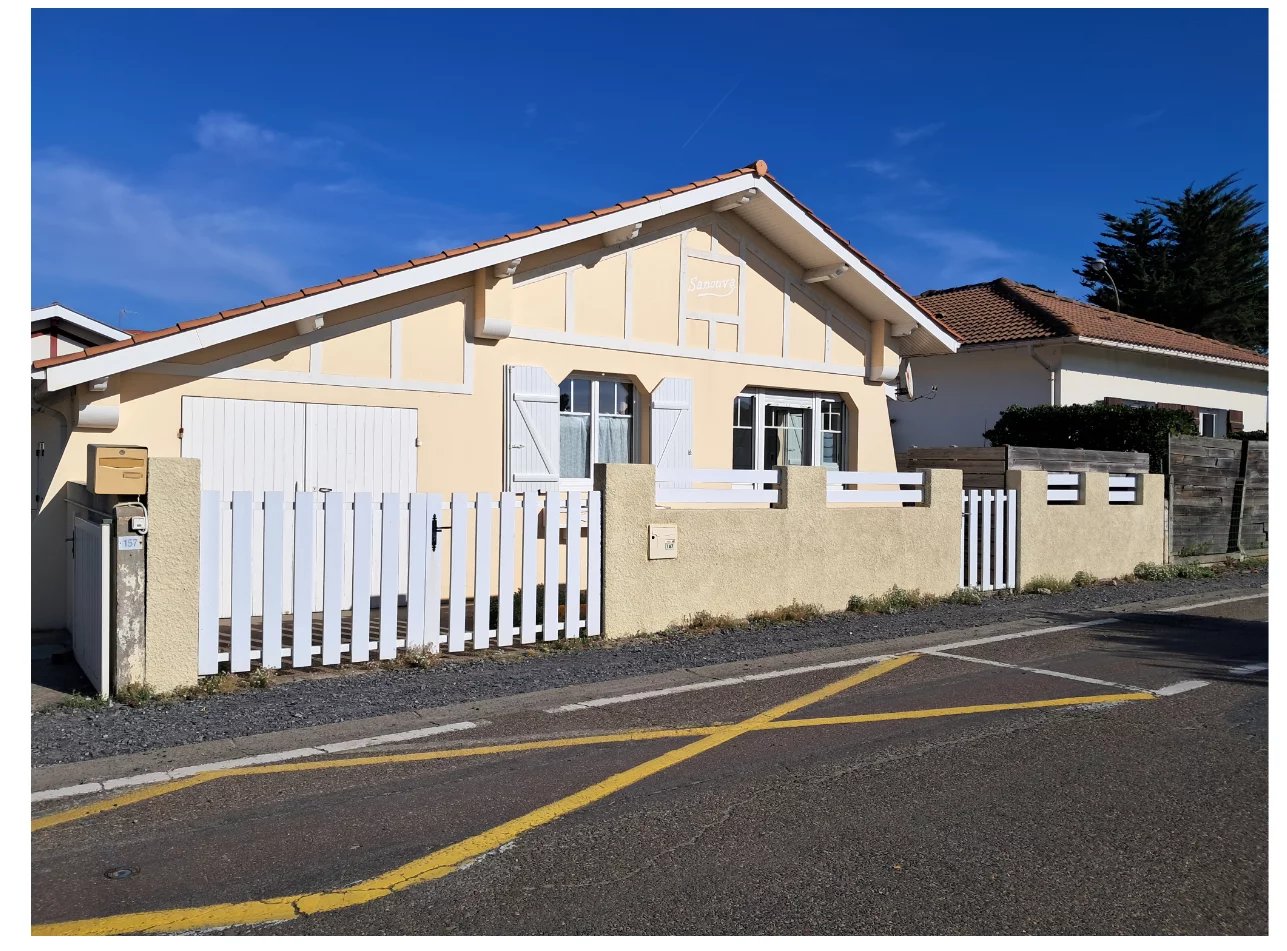 Agréable Maison avec Terrasse et Garage proche Plage