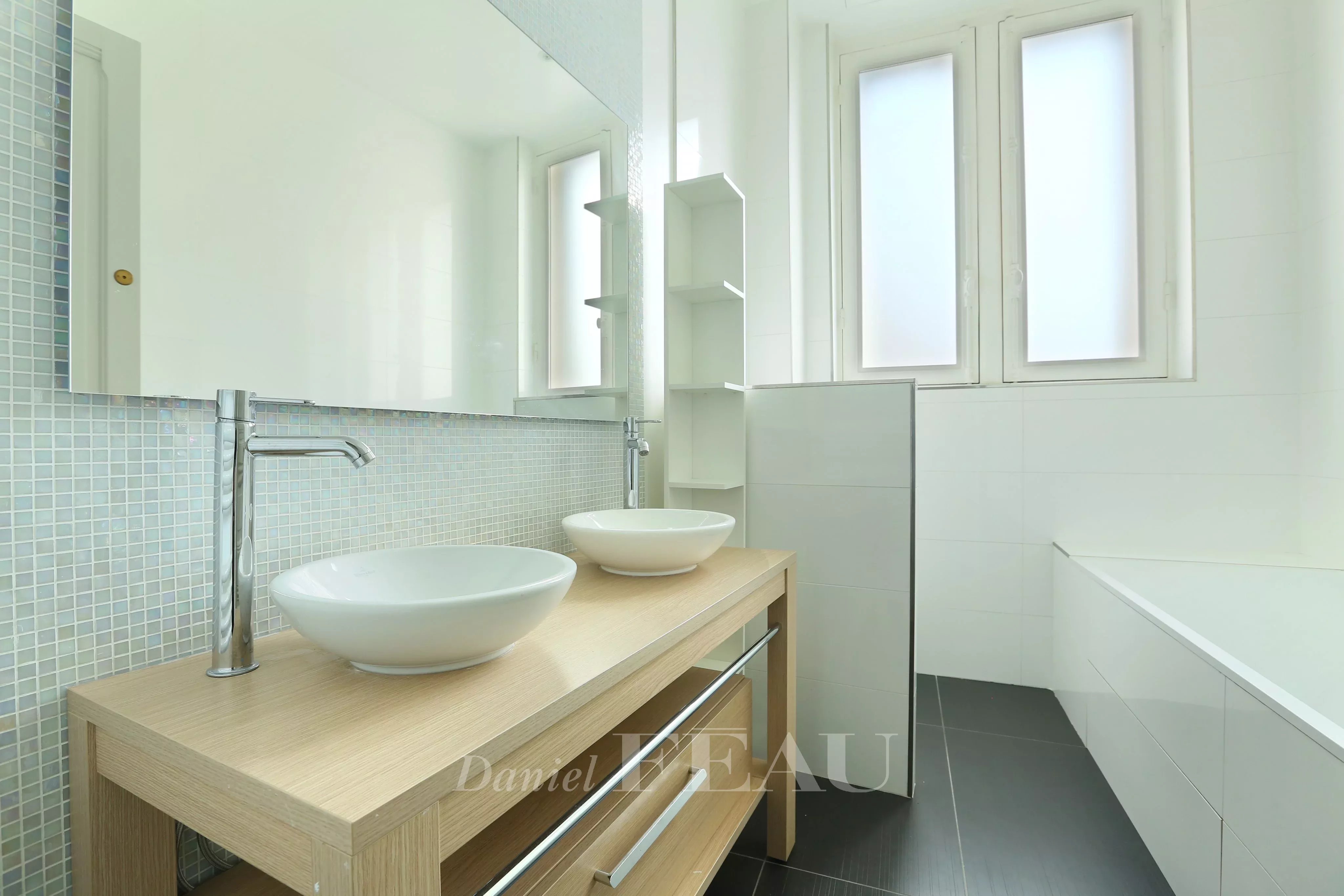 Rental Apartment Paris 16th