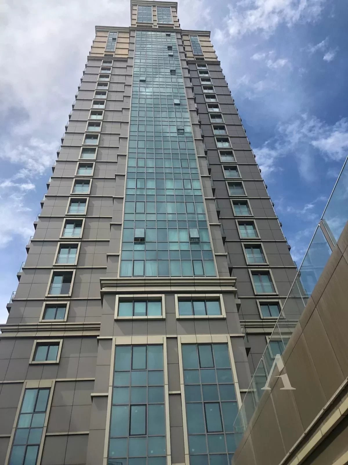 Luxurious 1-Bedroom Apartment in Şişli