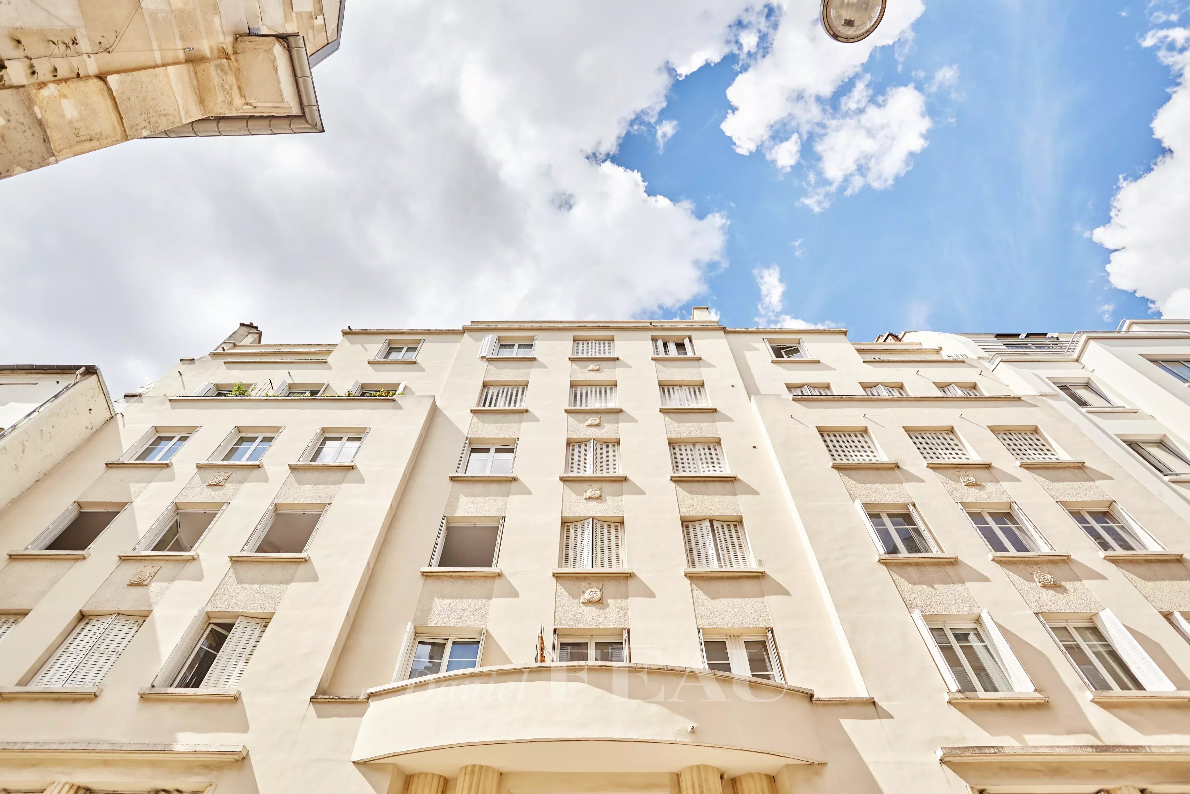 Sale Apartment Paris 5th