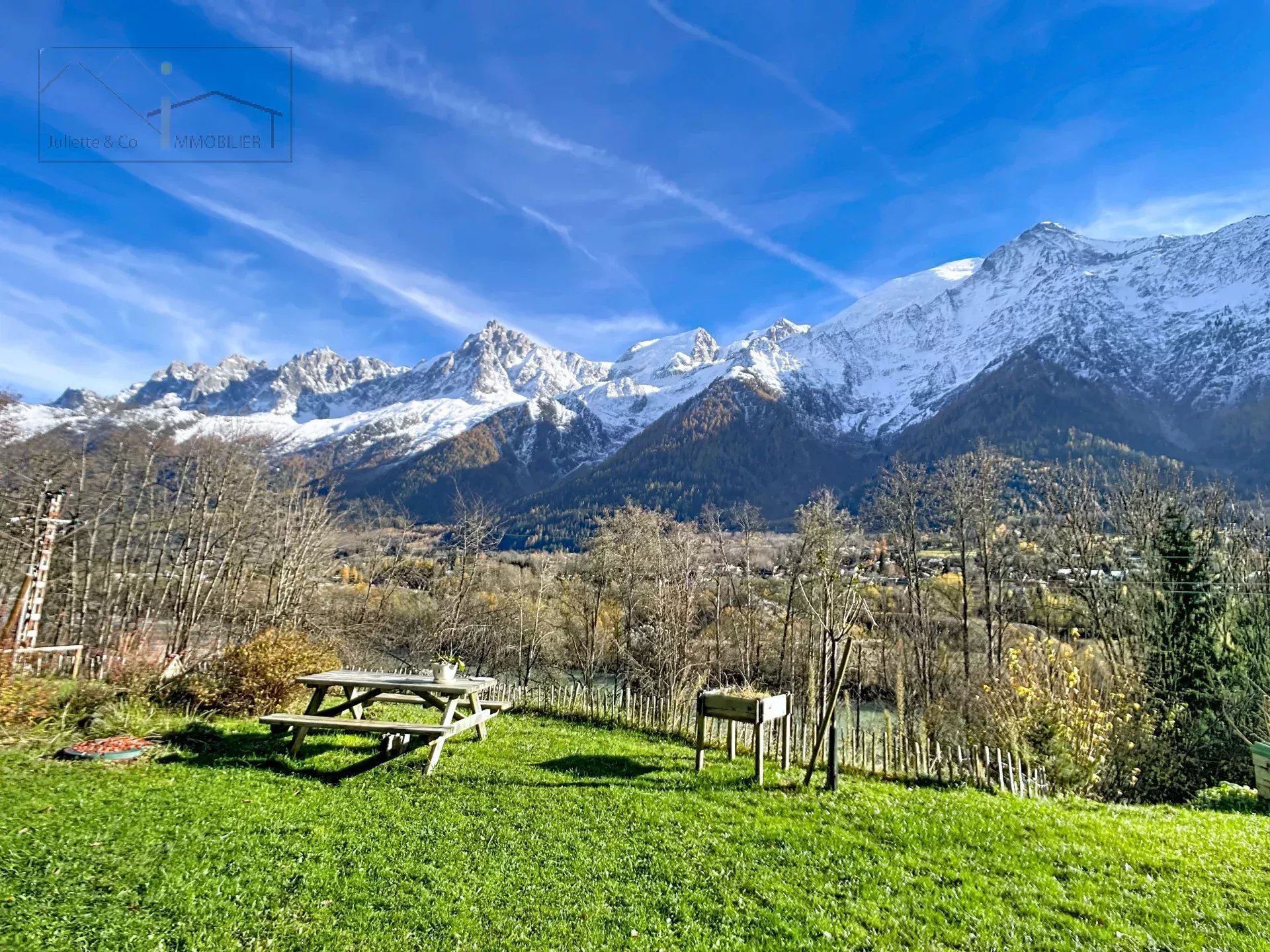 Photo of Semi-detached farmhouse with lots of character