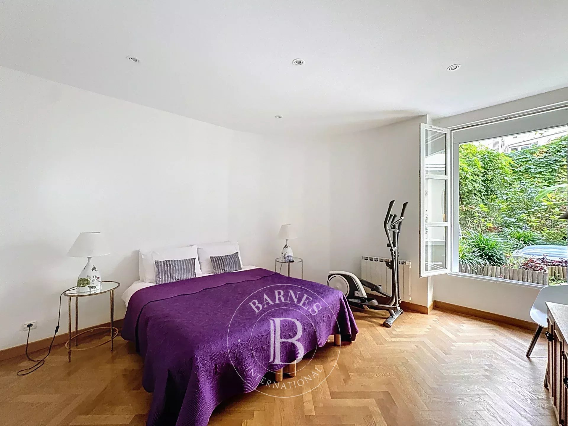 Daire Paris 8ème - picture 7