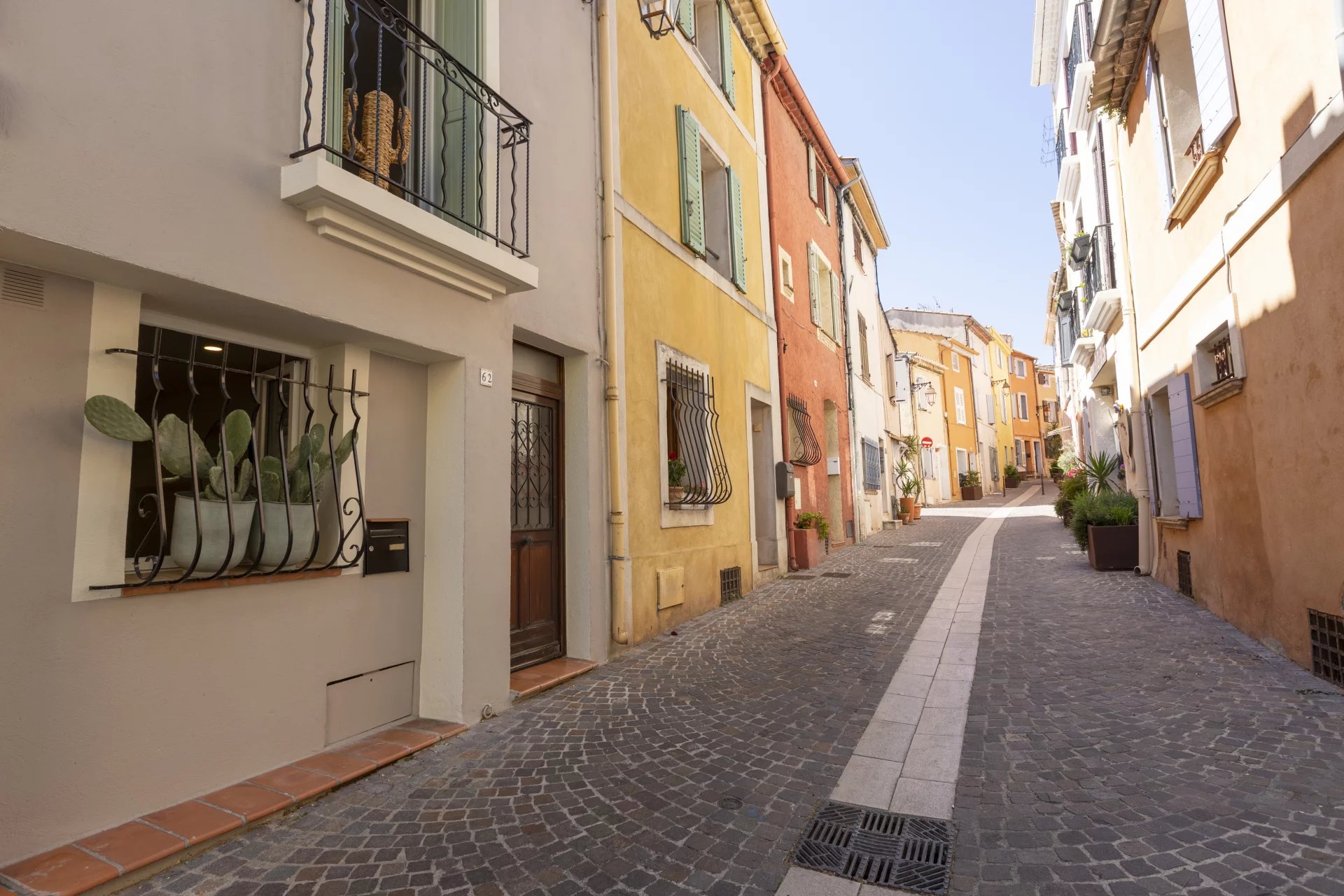 Renovated townhouse - Fréjus