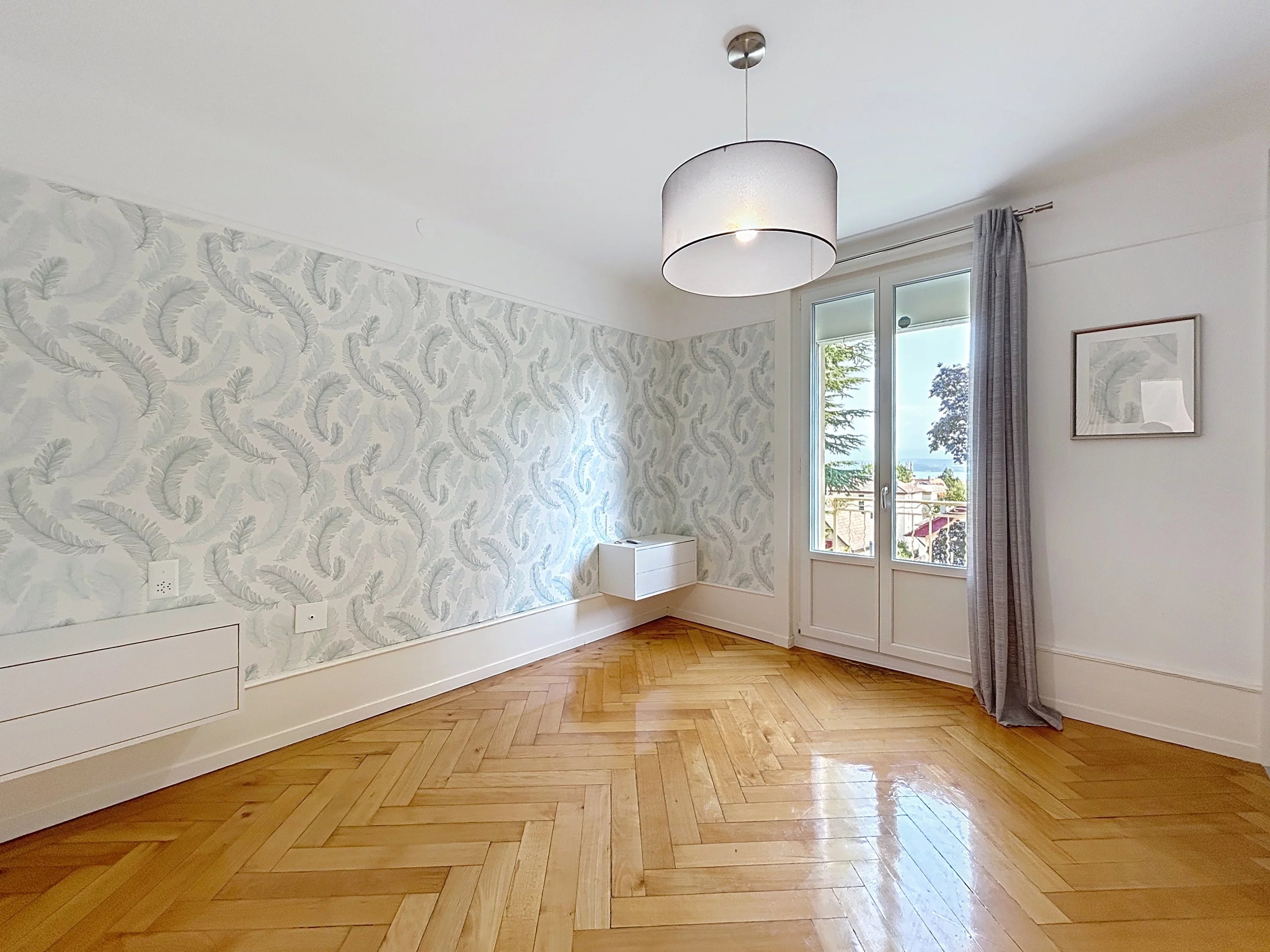 Maison de caractère rénovée avec vue lac et alpes