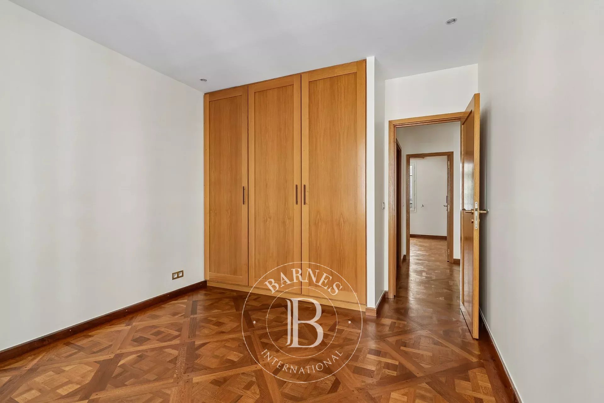 Paris  - Apartment 2 Bedrooms - picture 10