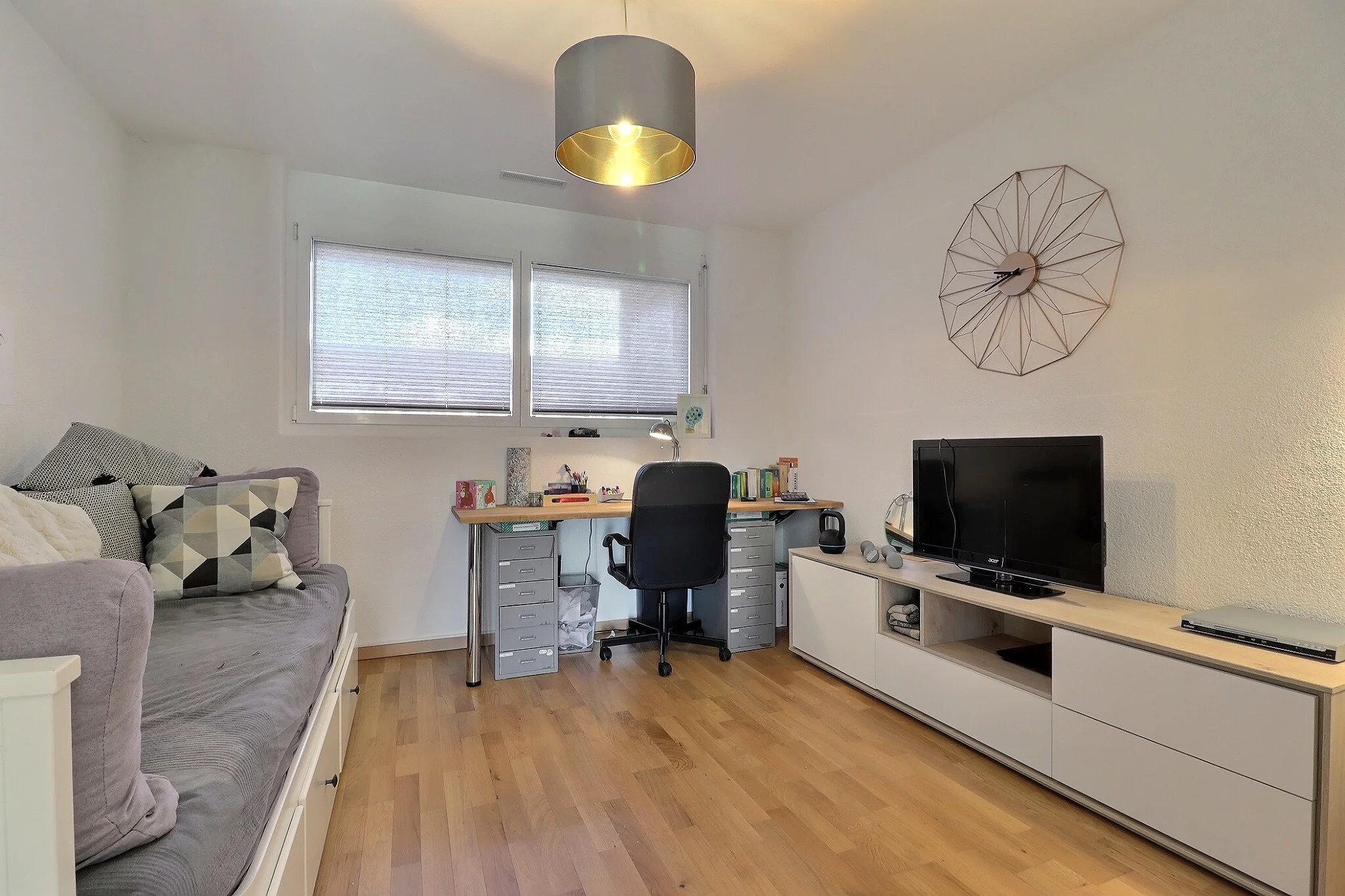 Élégant appartement 5.5 pièces avec jardin et terrasse